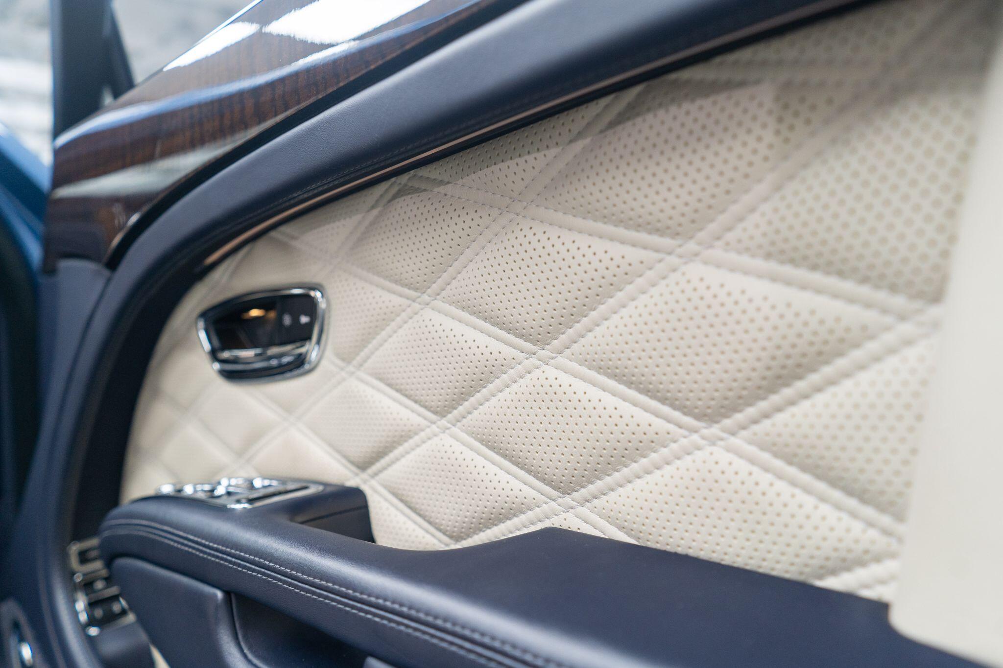 Bentley Mulsanne view 53