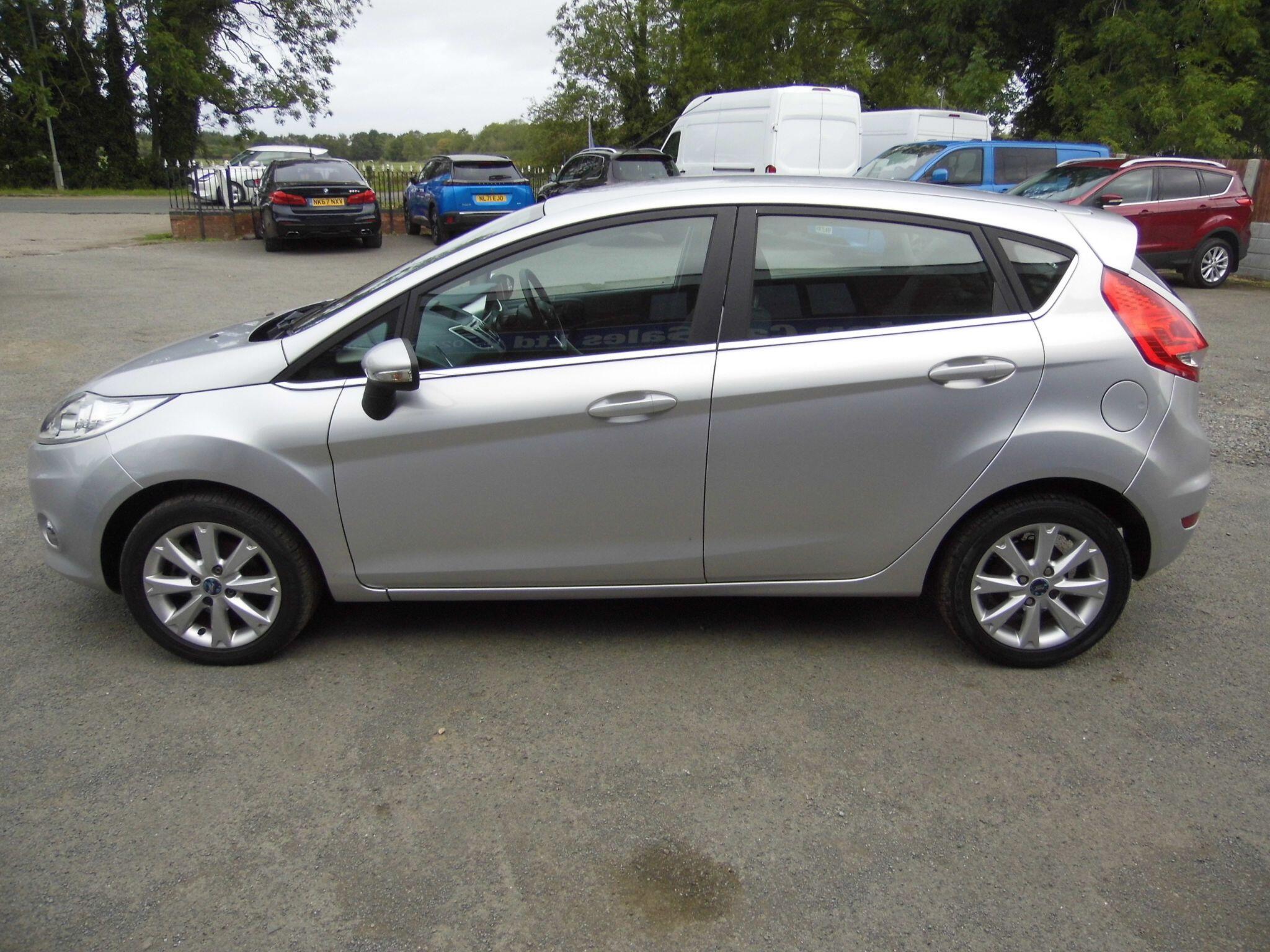Ford Fiesta view 4