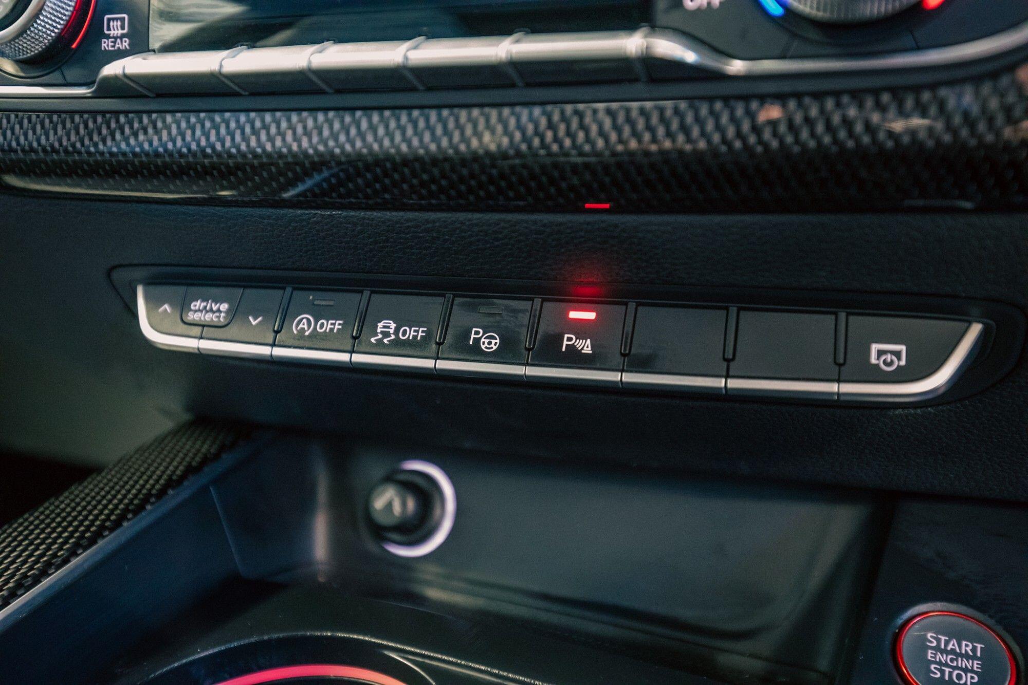 Audi S5 view 20