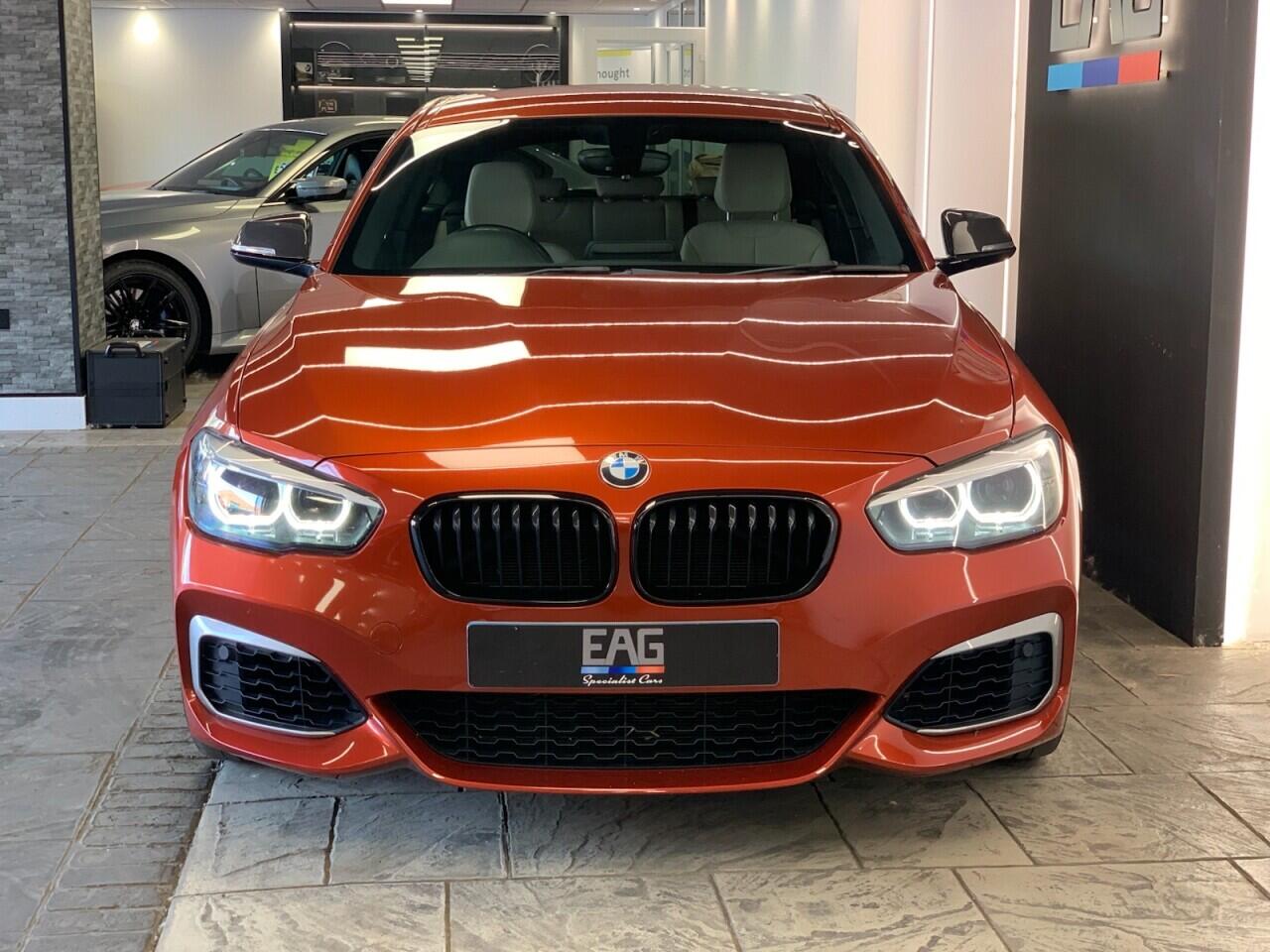 BMW 1 Series view 4