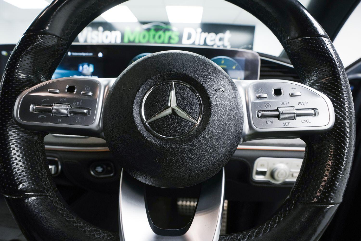 Mercedes-Benz Gle view 21