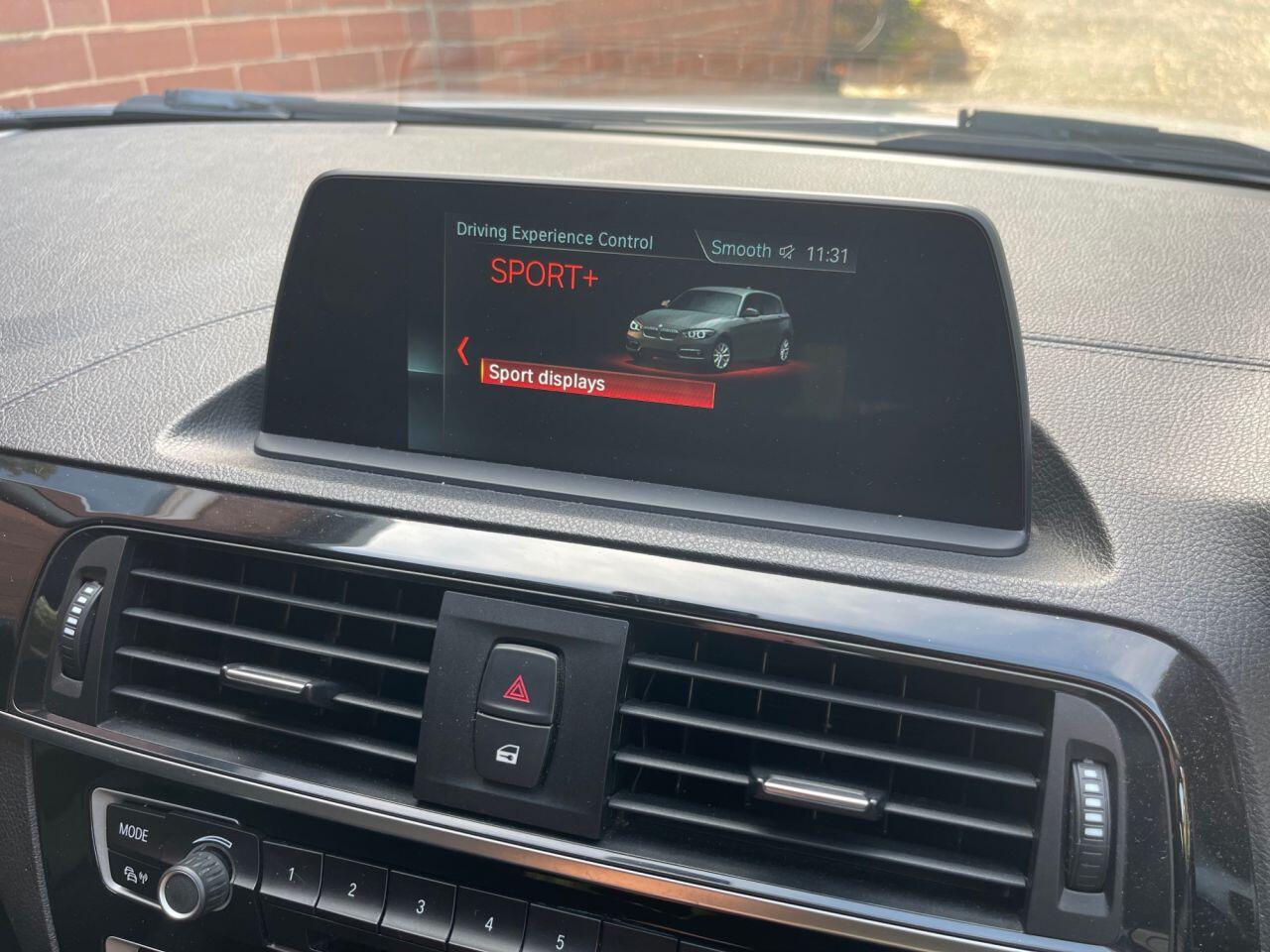 BMW 1 Series view 17