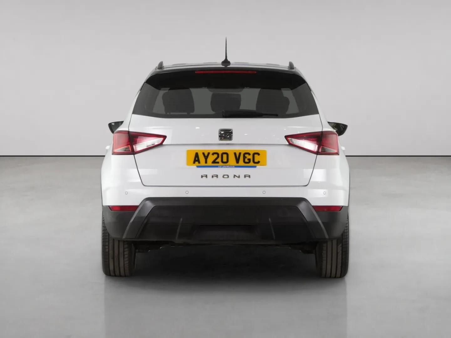 SEAT Arona view 5