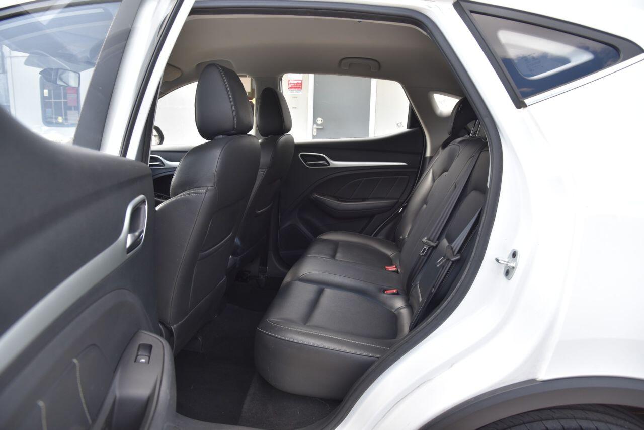 MG MG ZS view 27