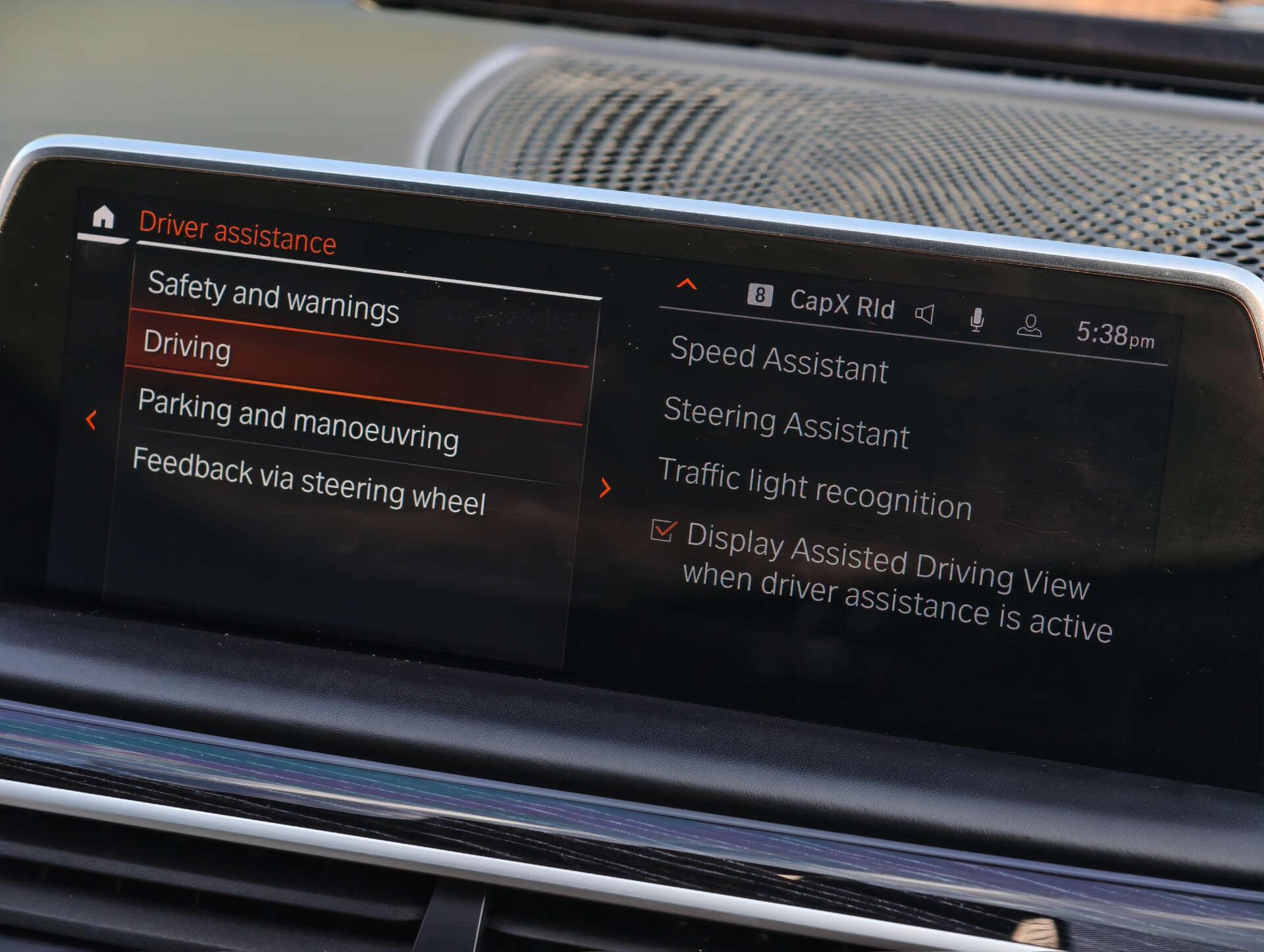 BMW 7 Series view 49