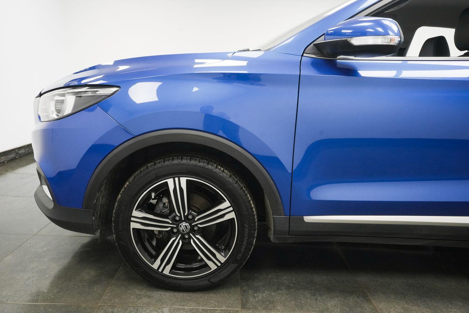 MG ZS view 5