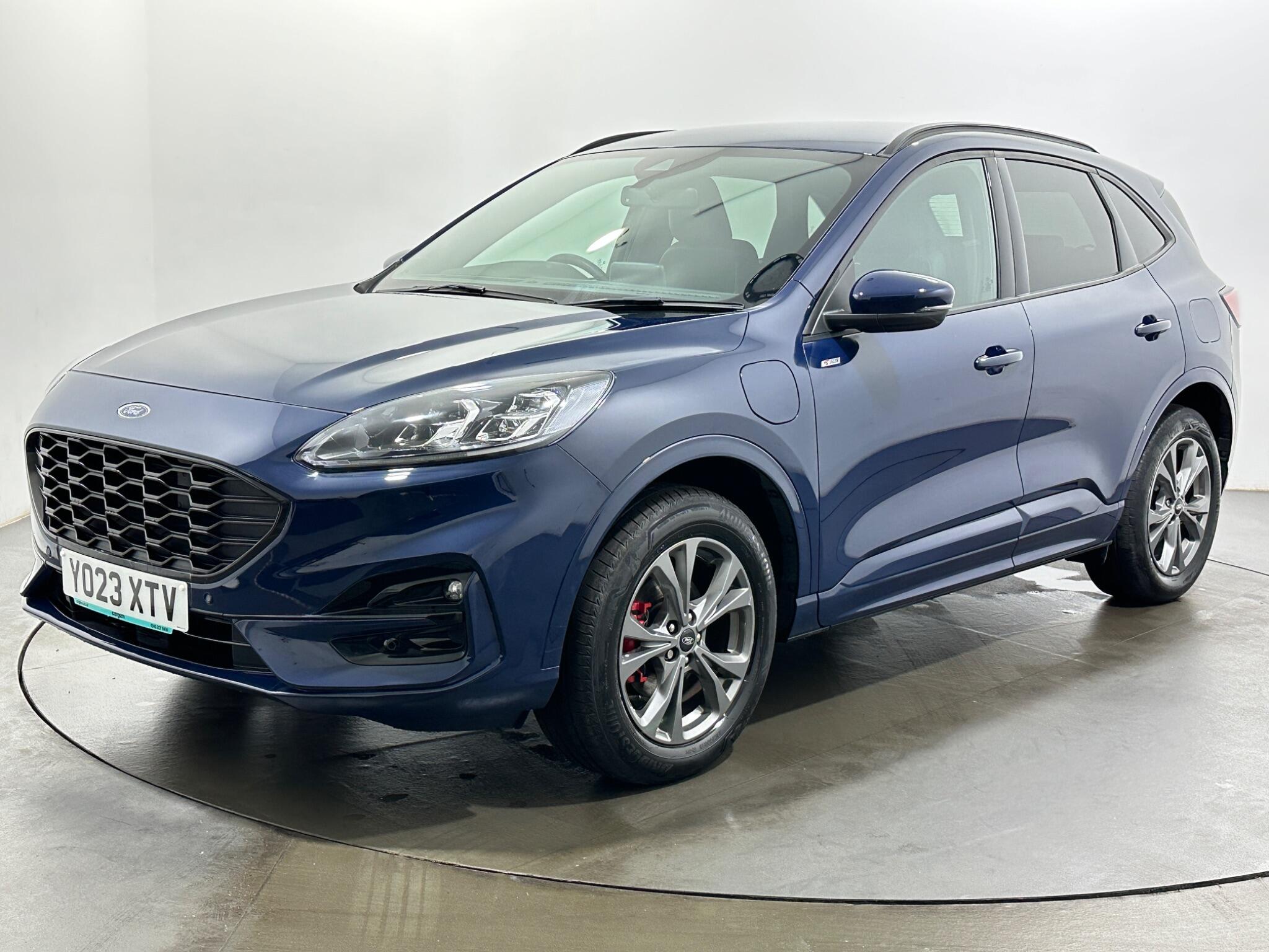 Ford Kuga view 4