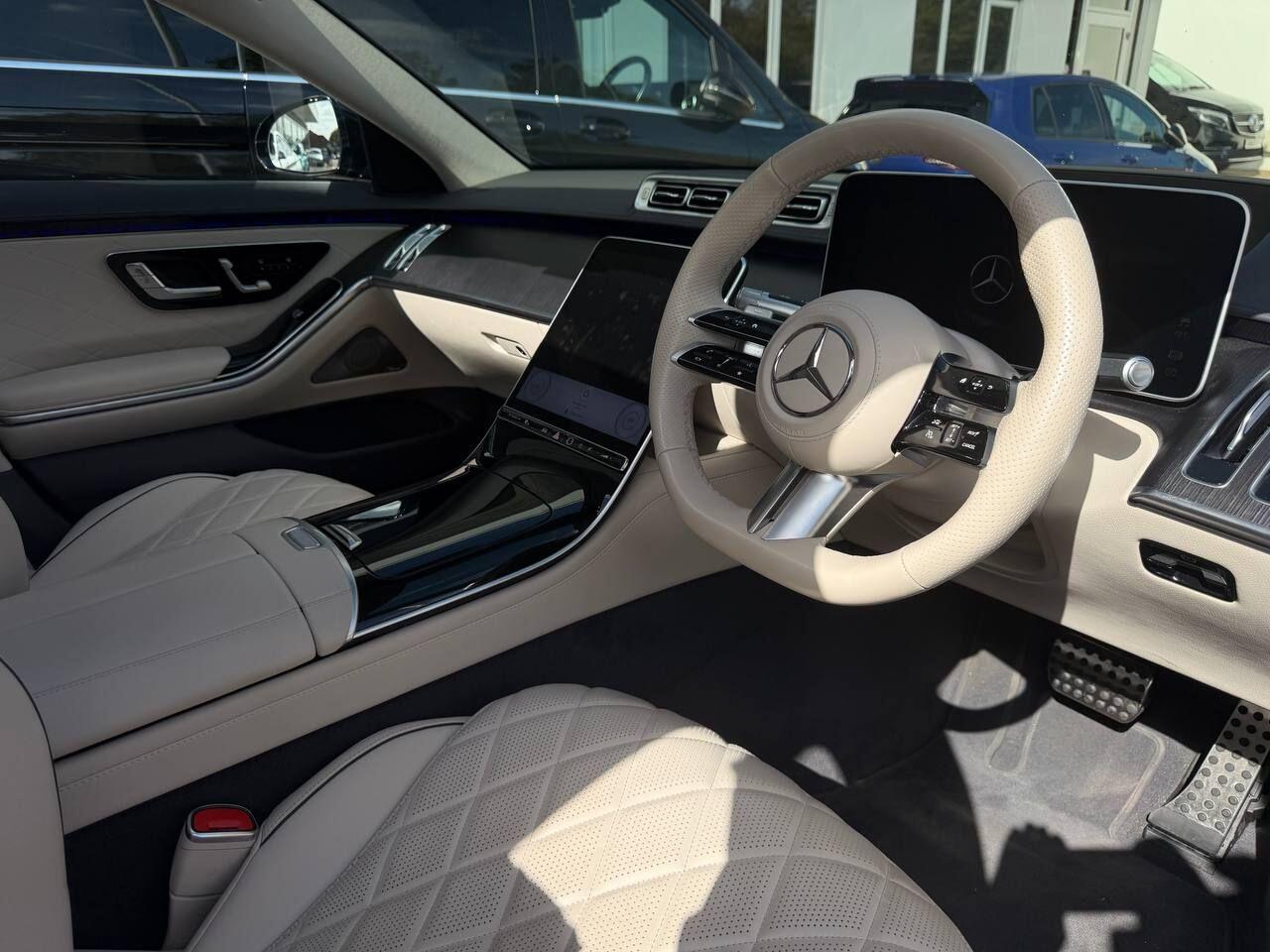 Mercedes-Benz S-Class view 10