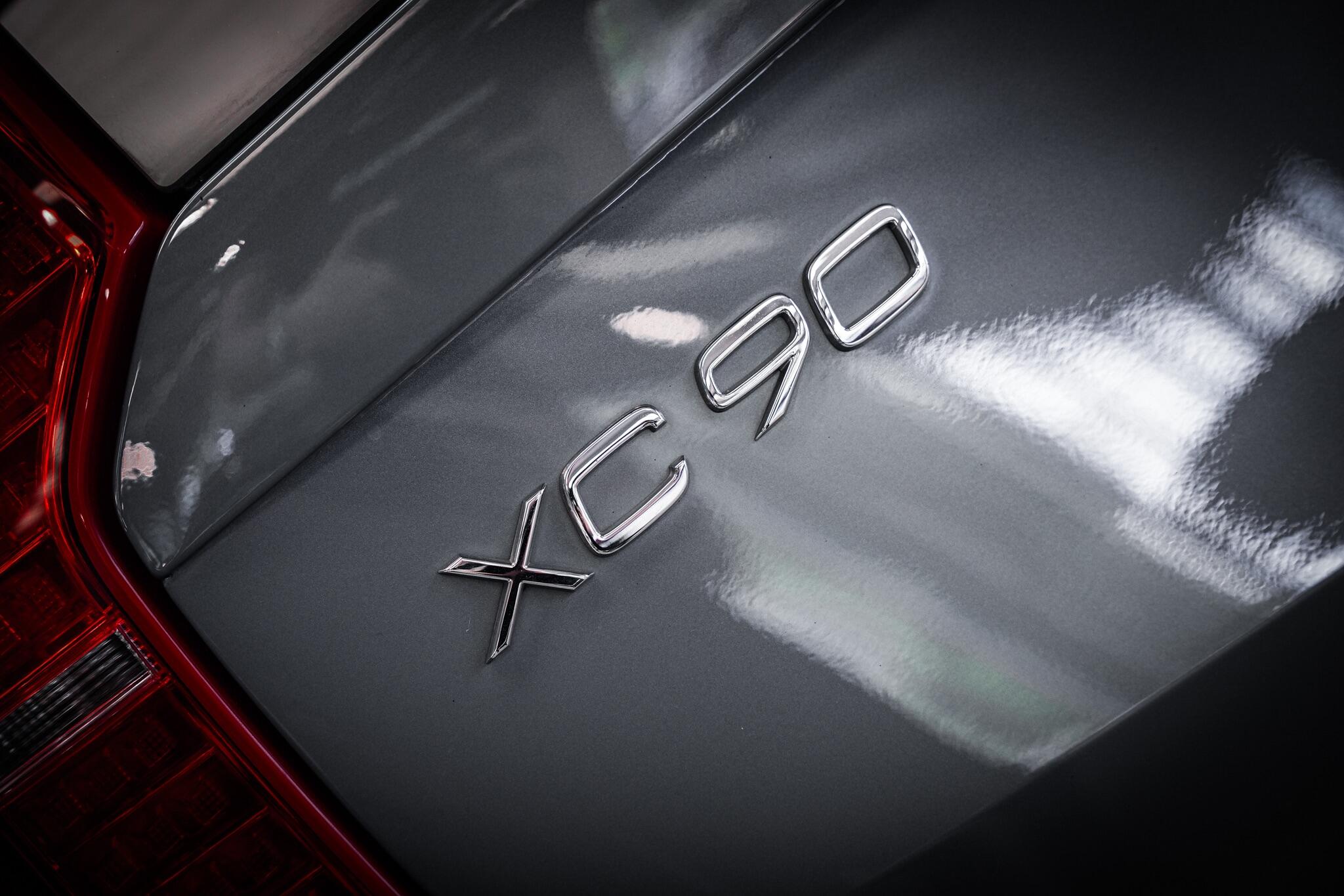 Volvo XC90 view 39