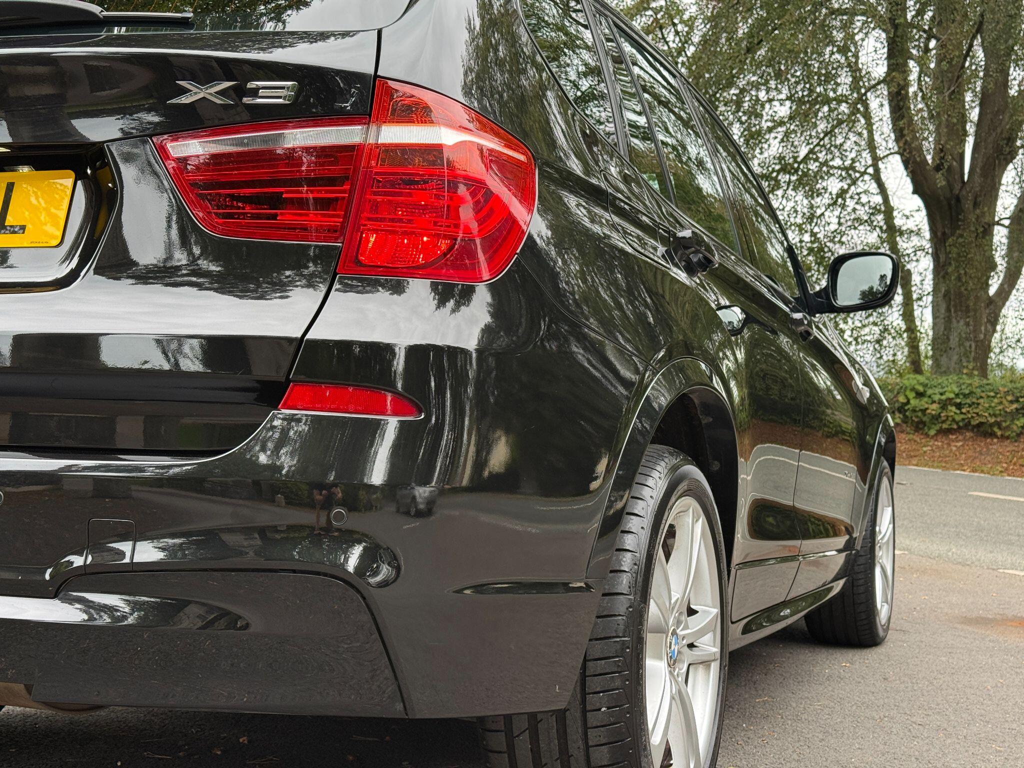BMW X3 view 20