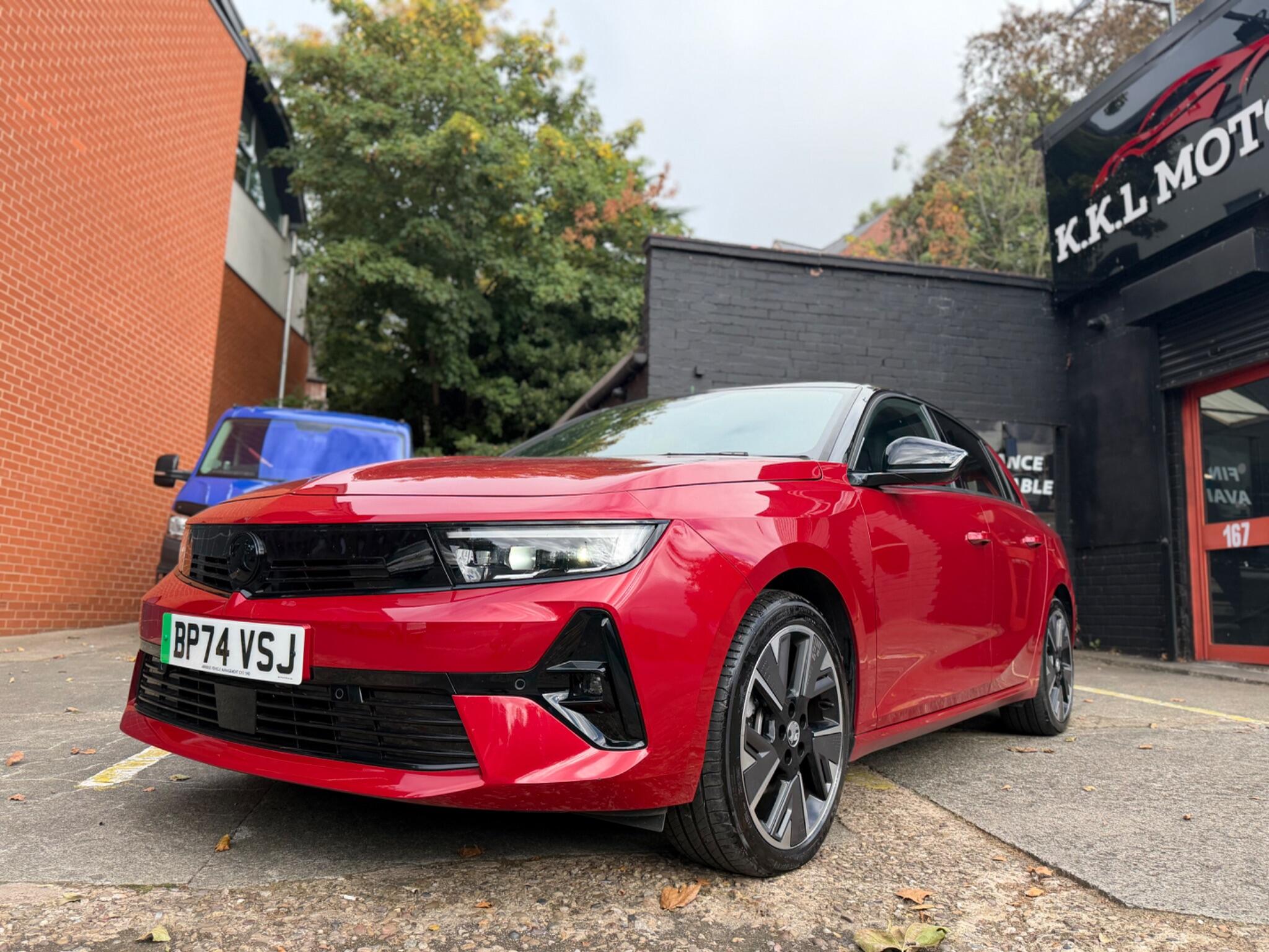 Vauxhall Astra Electric view 17