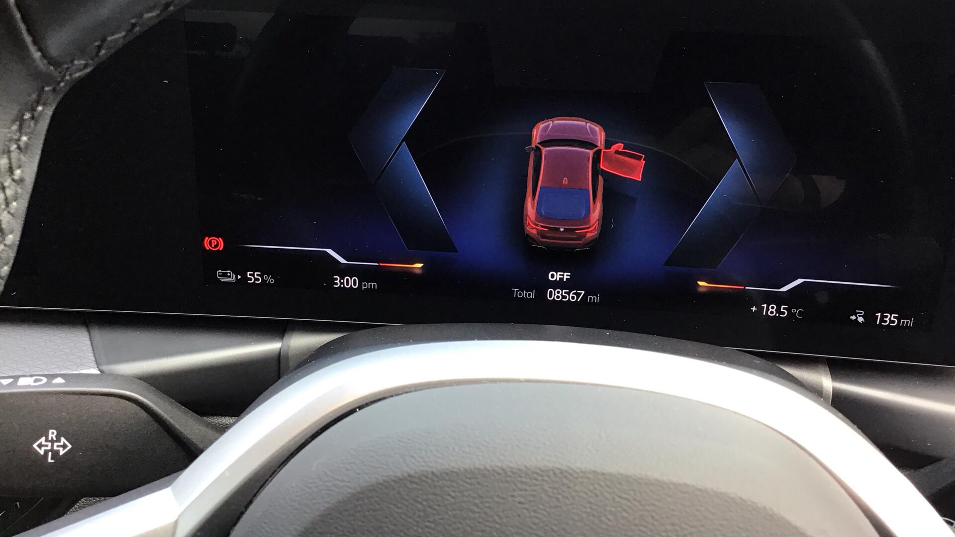 BMW i4 view 9