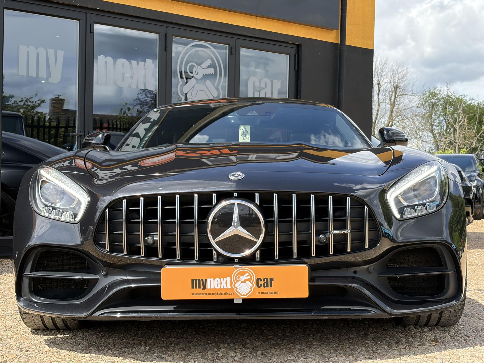 Mercedes-Benz Amg GT view 3