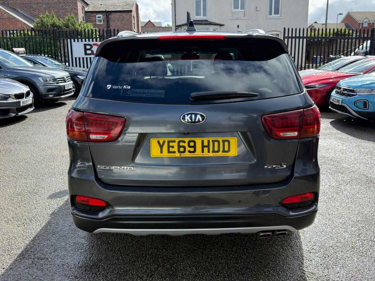 Kia Sorento view 5