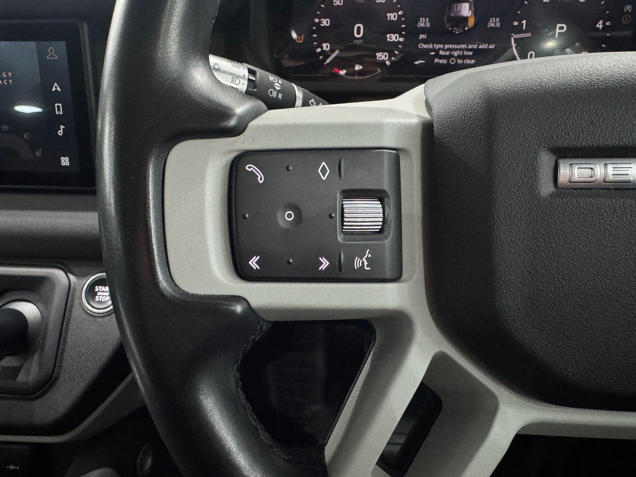 Land Rover Defender view 15