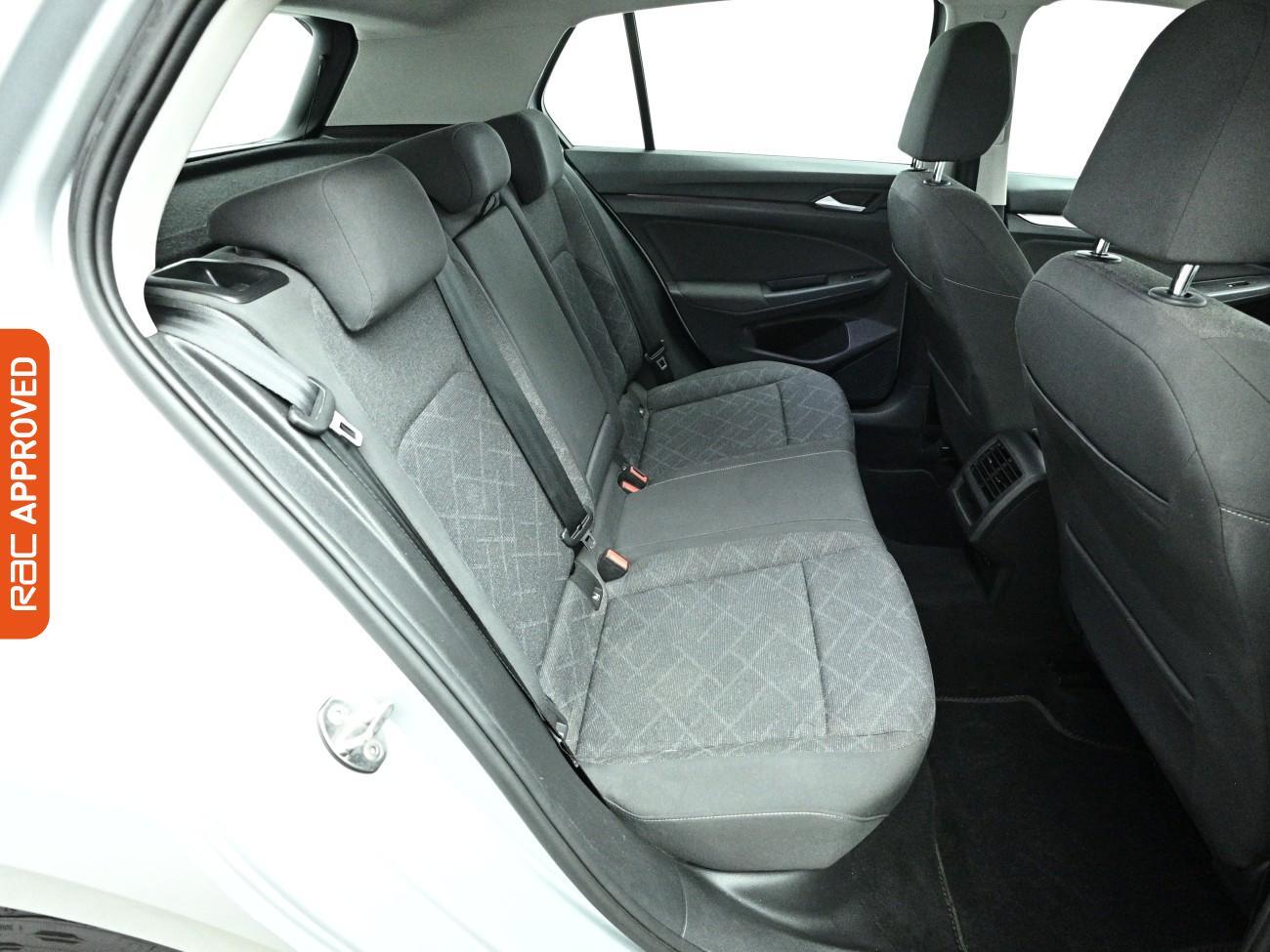 Volkswagen Golf view 13