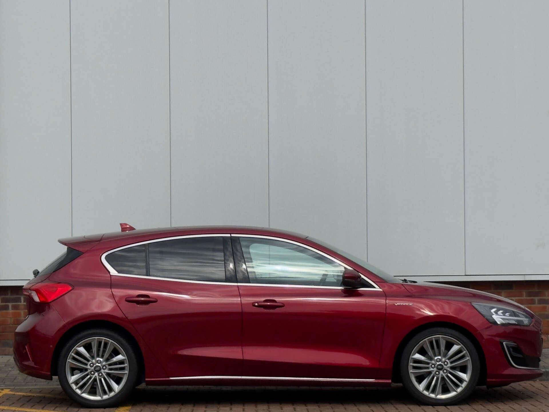 Ford Focus view 6