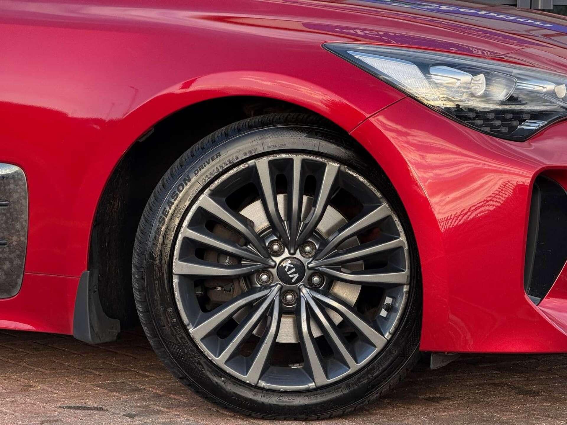 Kia Stinger view 13