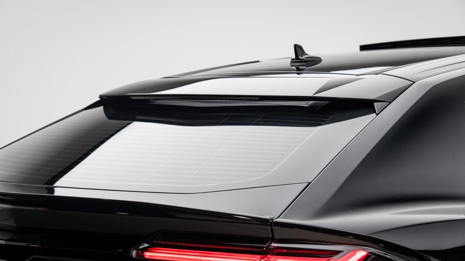 Lamborghini Urus view 57
