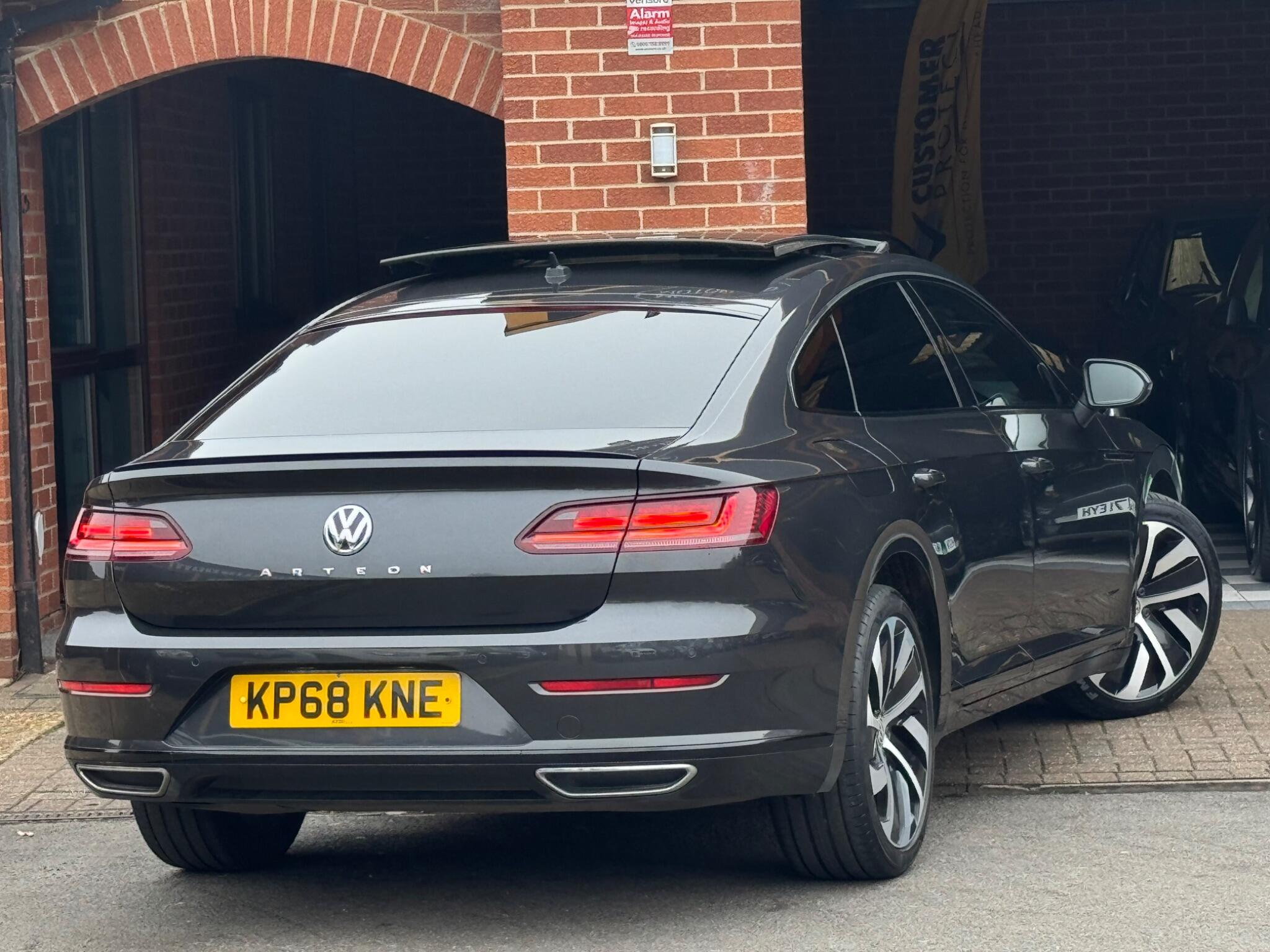Volkswagen Arteon view 4