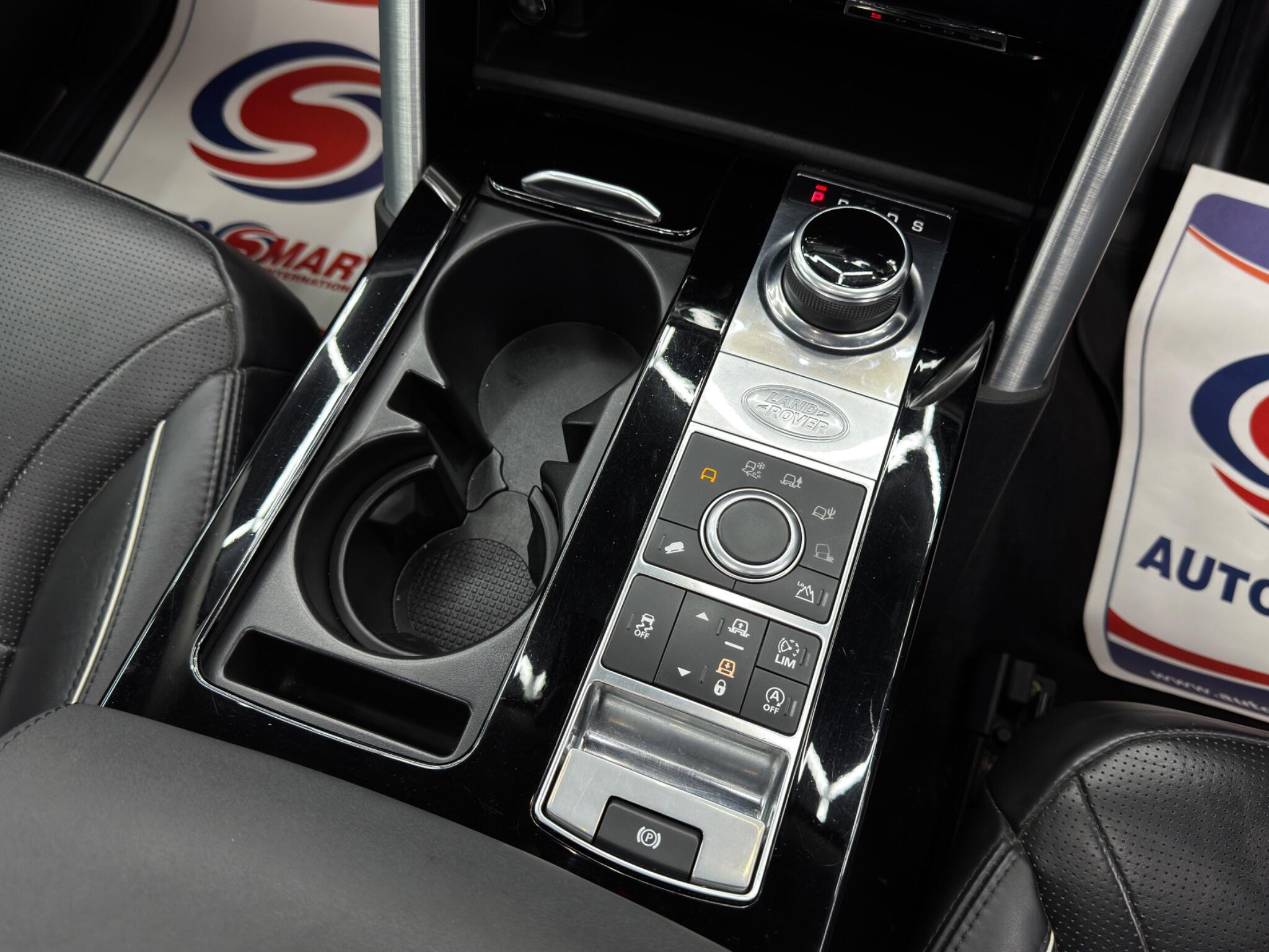 Land Rover Discovery view 26