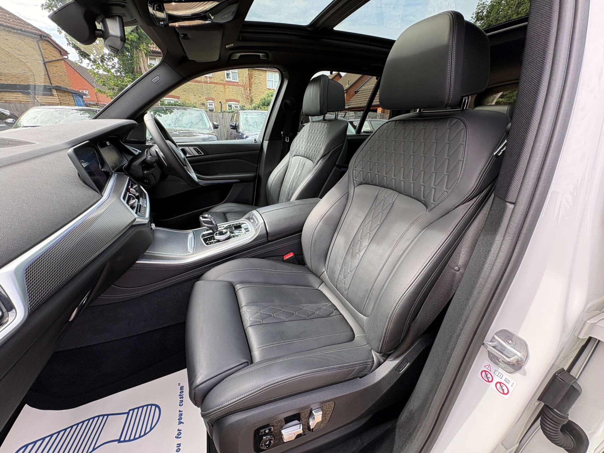 BMW X5 view 42