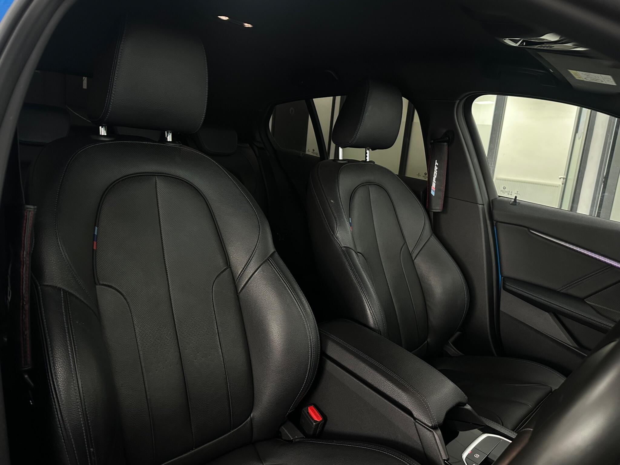 BMW 1 Series view 24