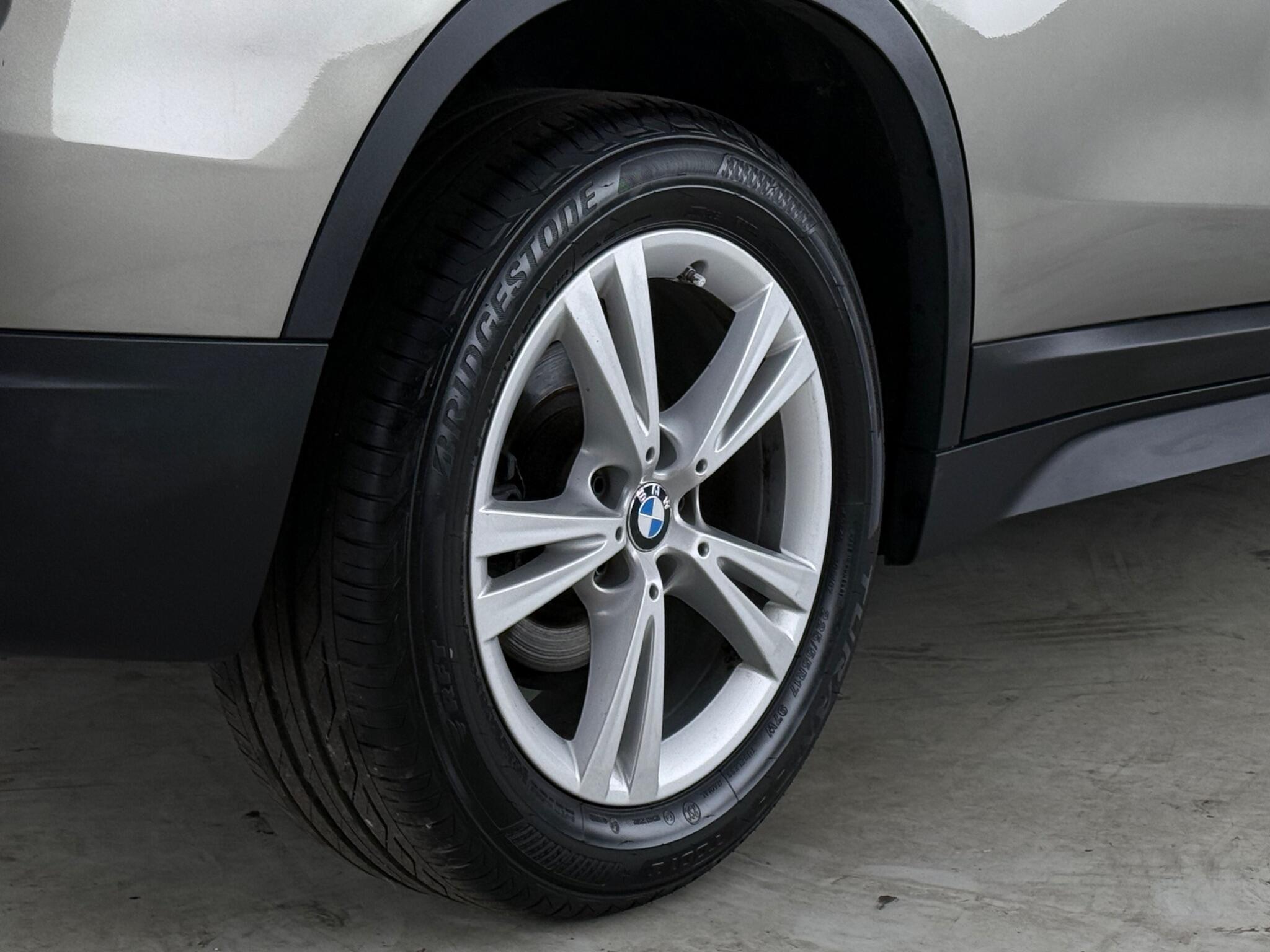 BMW X1 view 17