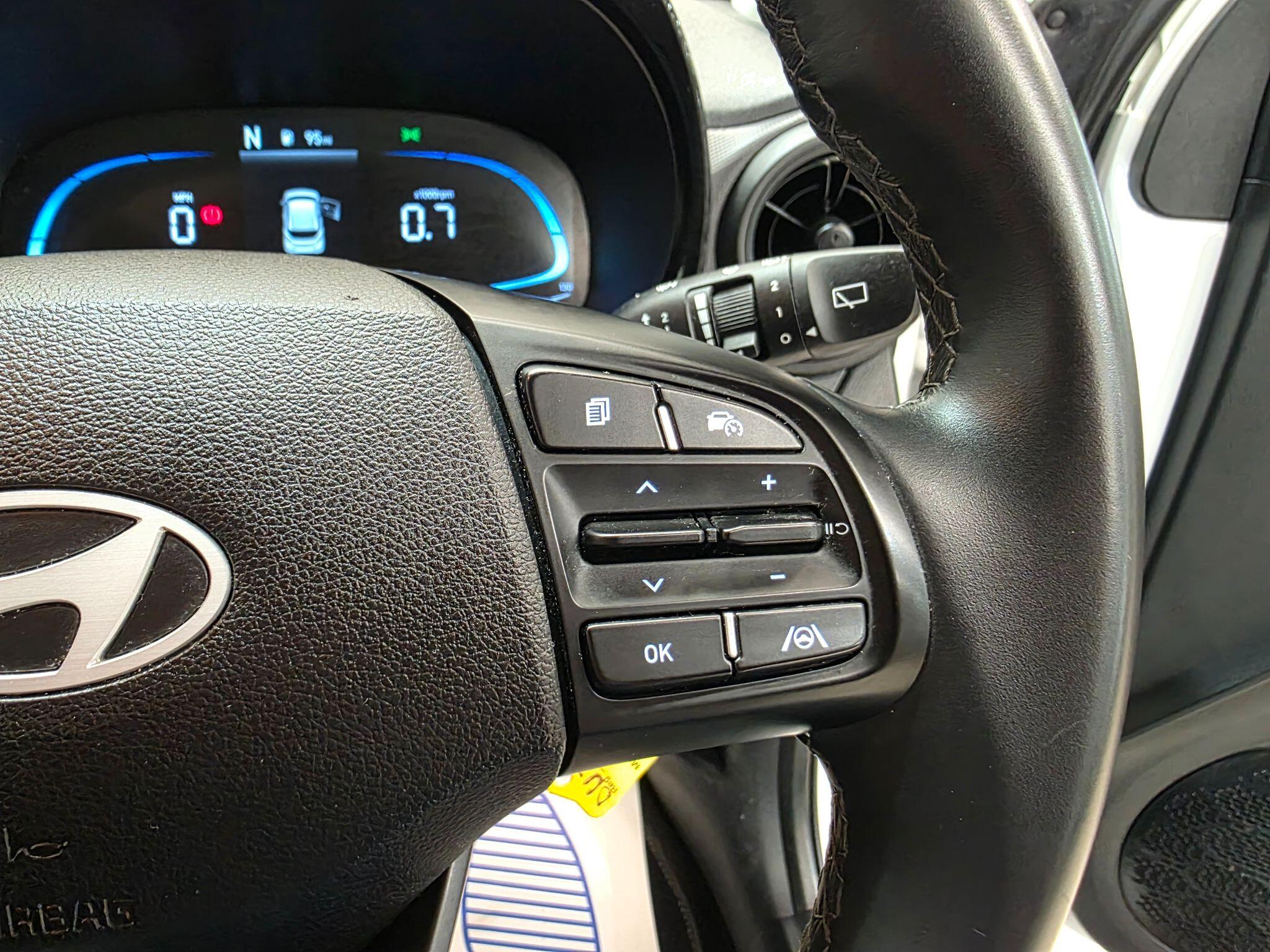 Hyundai I10 view 16