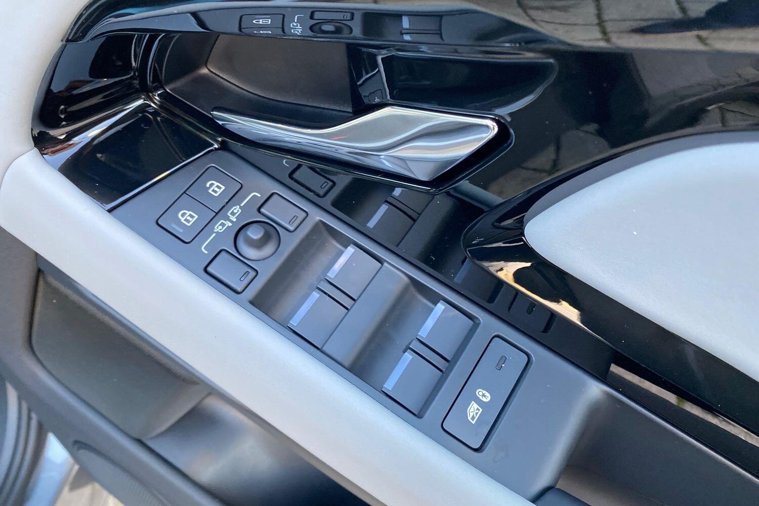 Land Rover Range Rover Evoque view 21