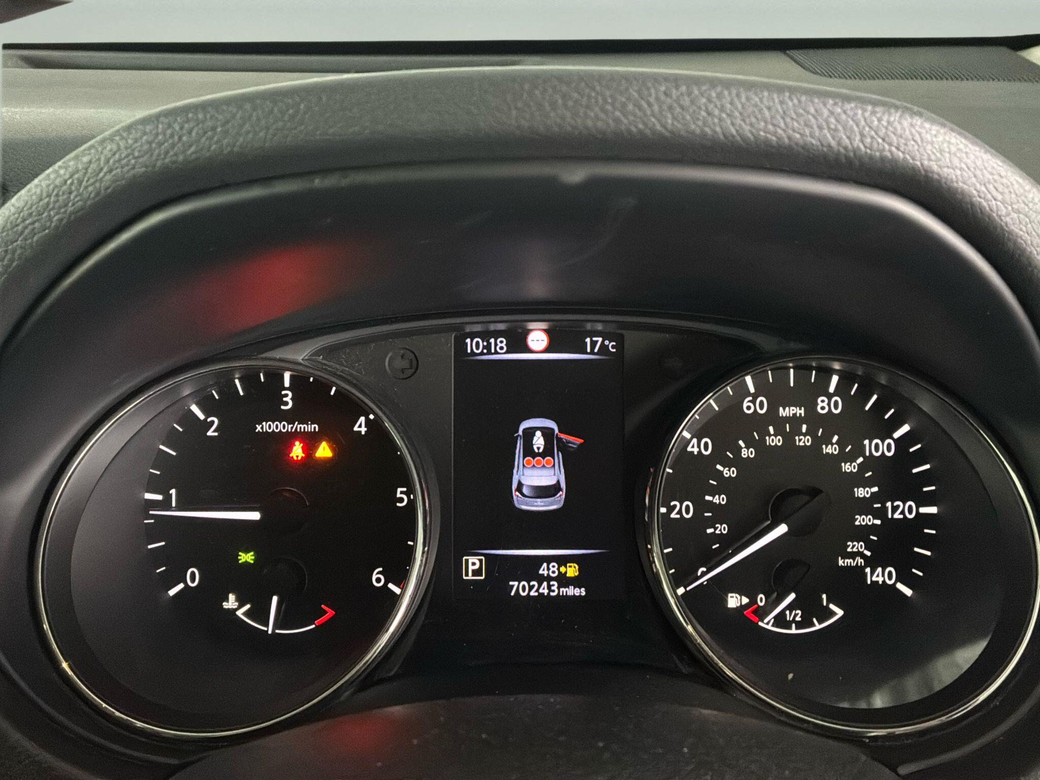 Nissan X-Trail view 13