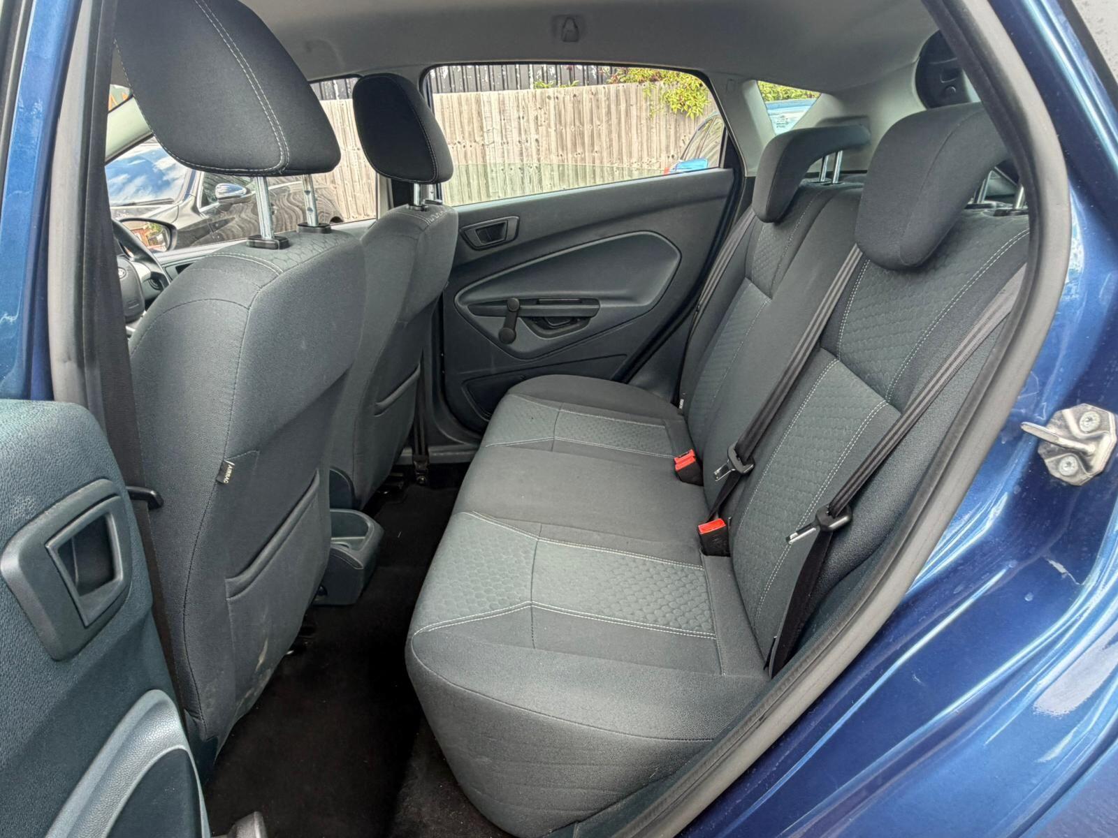 Ford Fiesta view 15