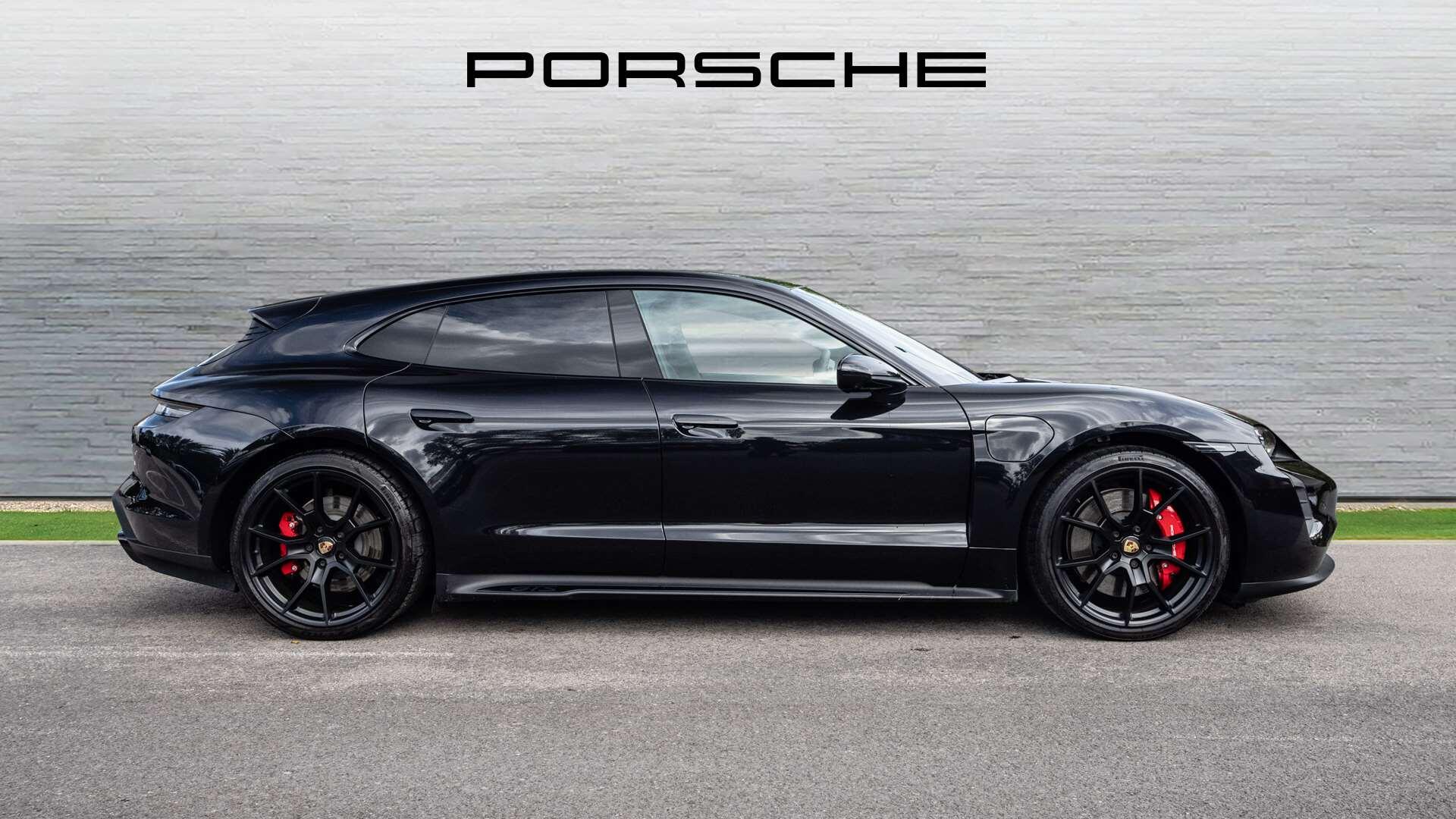 Porsche Taycan view 7