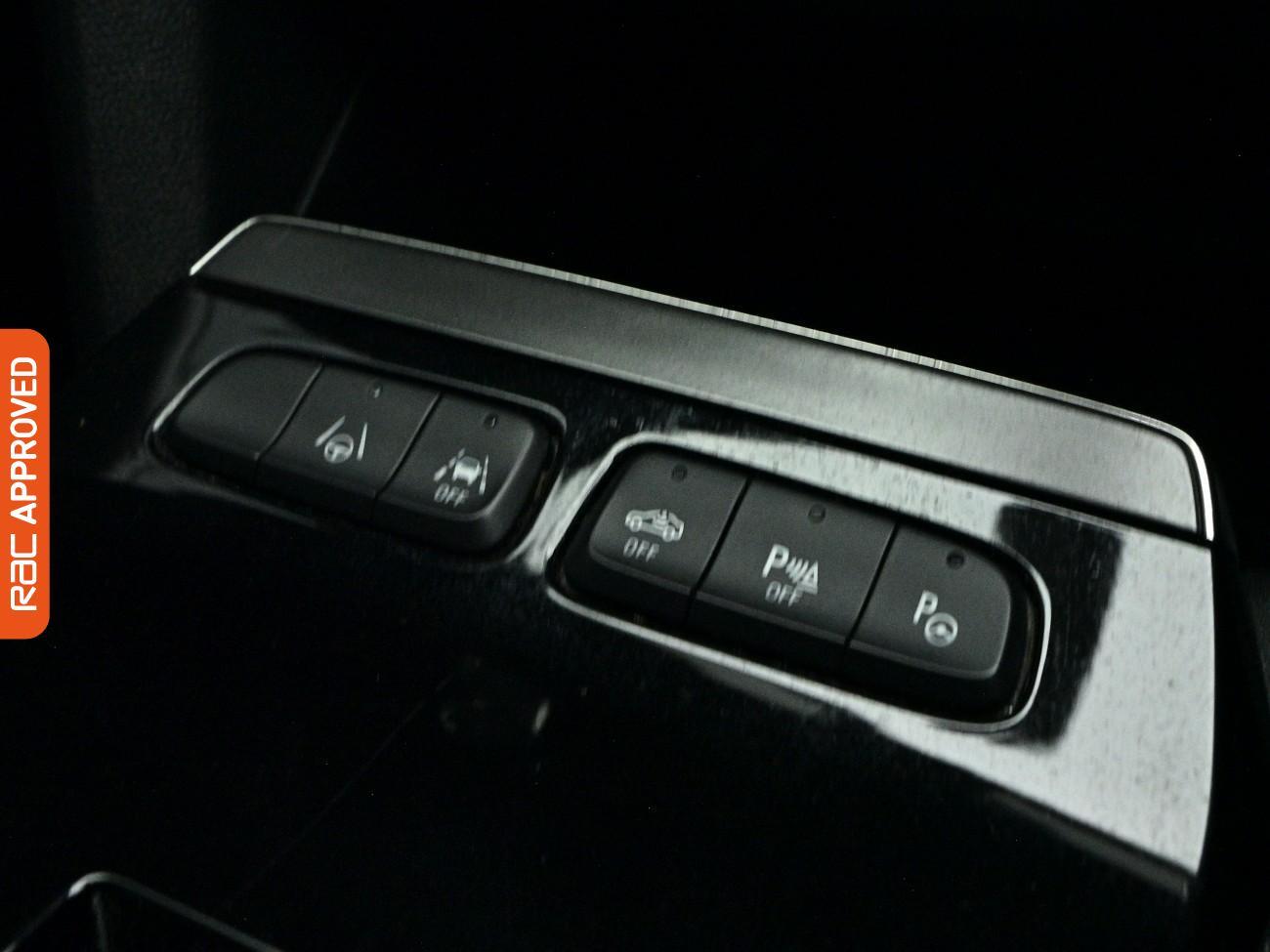 Vauxhall Mokka Electric view 22