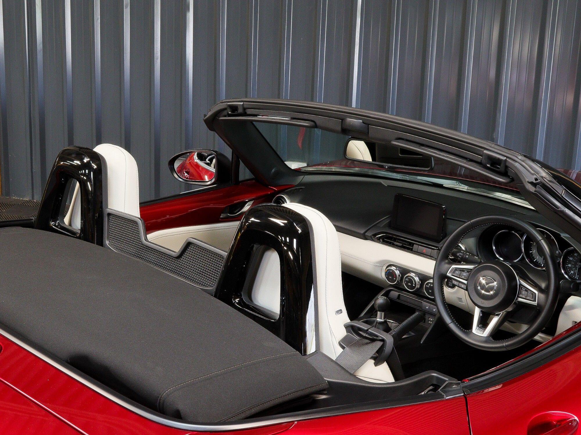 Mazda MX-5 view 24