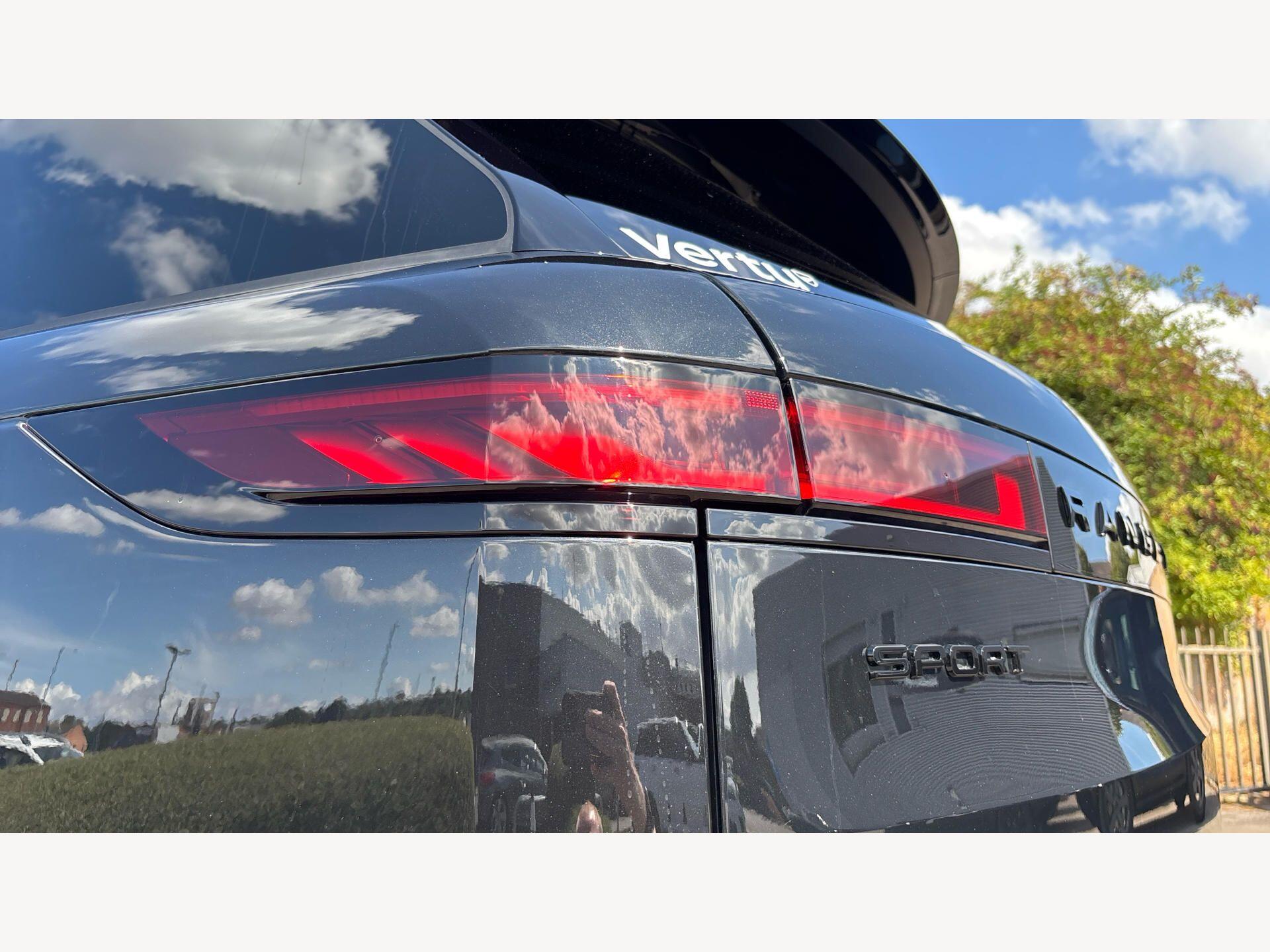 Land Rover Range Rover Sport view 23