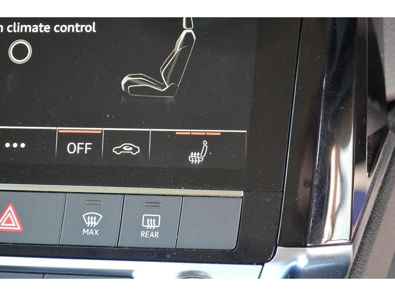 Audi E-Tron view 19