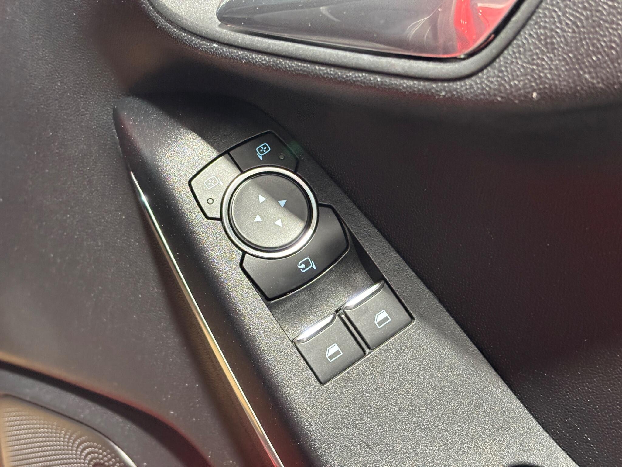 Ford Fiesta view 25