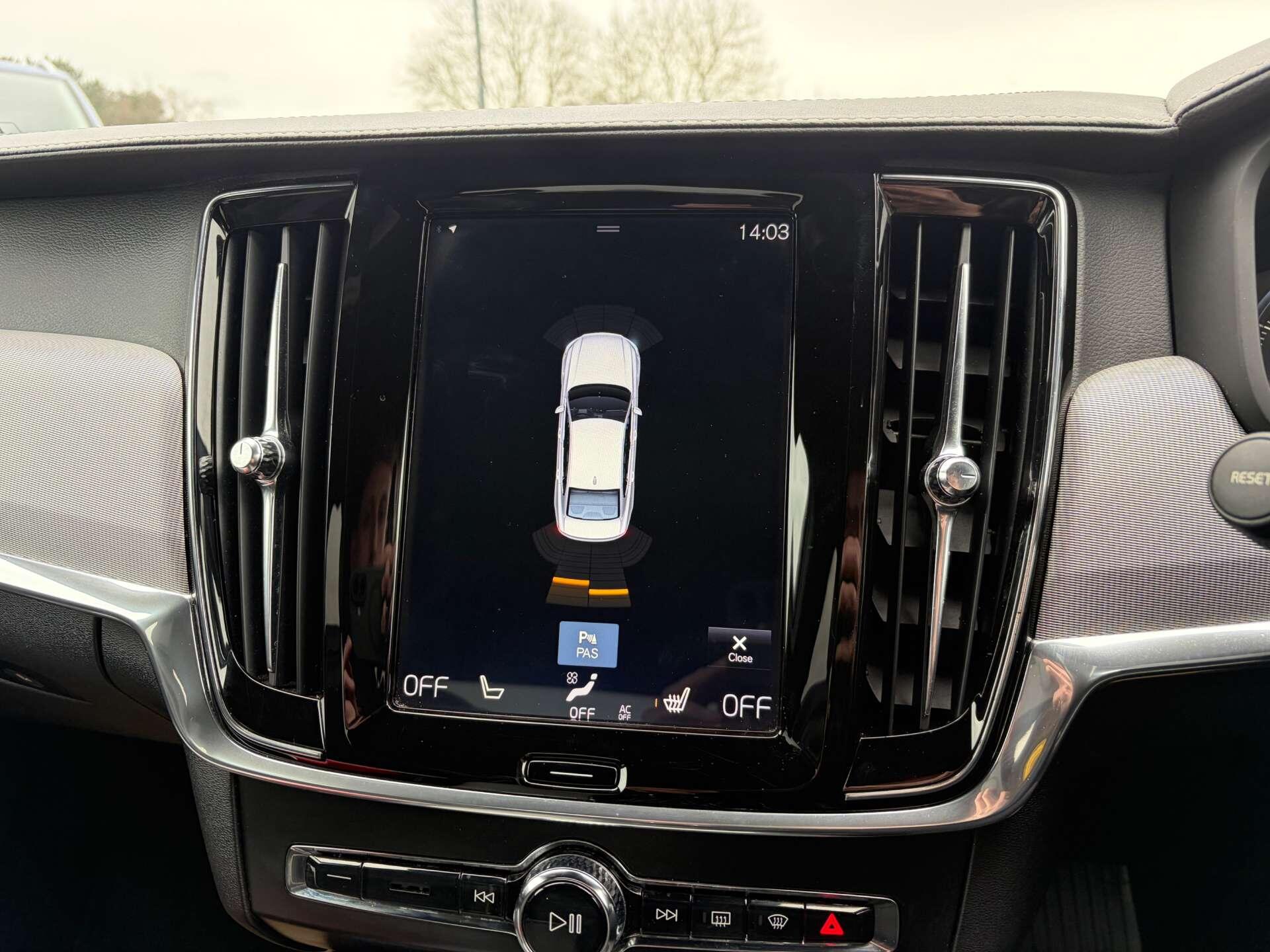 Volvo S90 view 59
