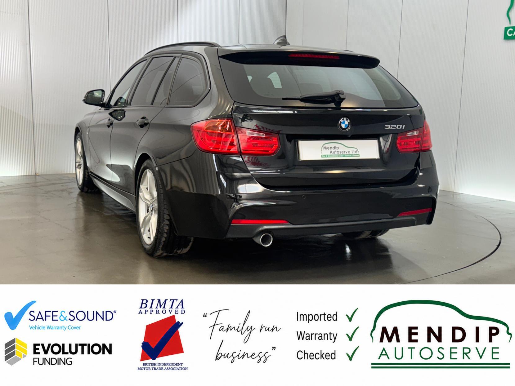 BMW 3 Series view 17