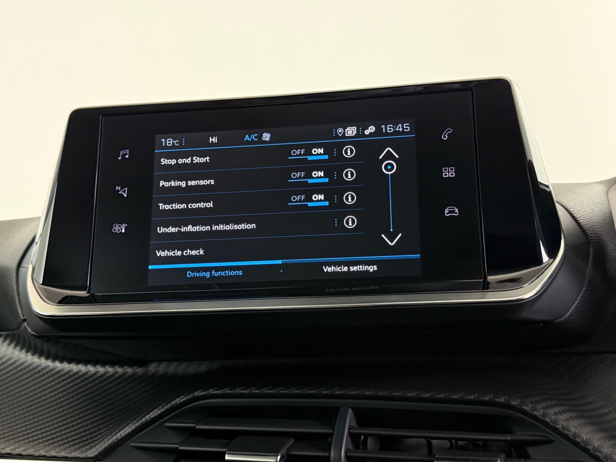 Peugeot 208 view 23