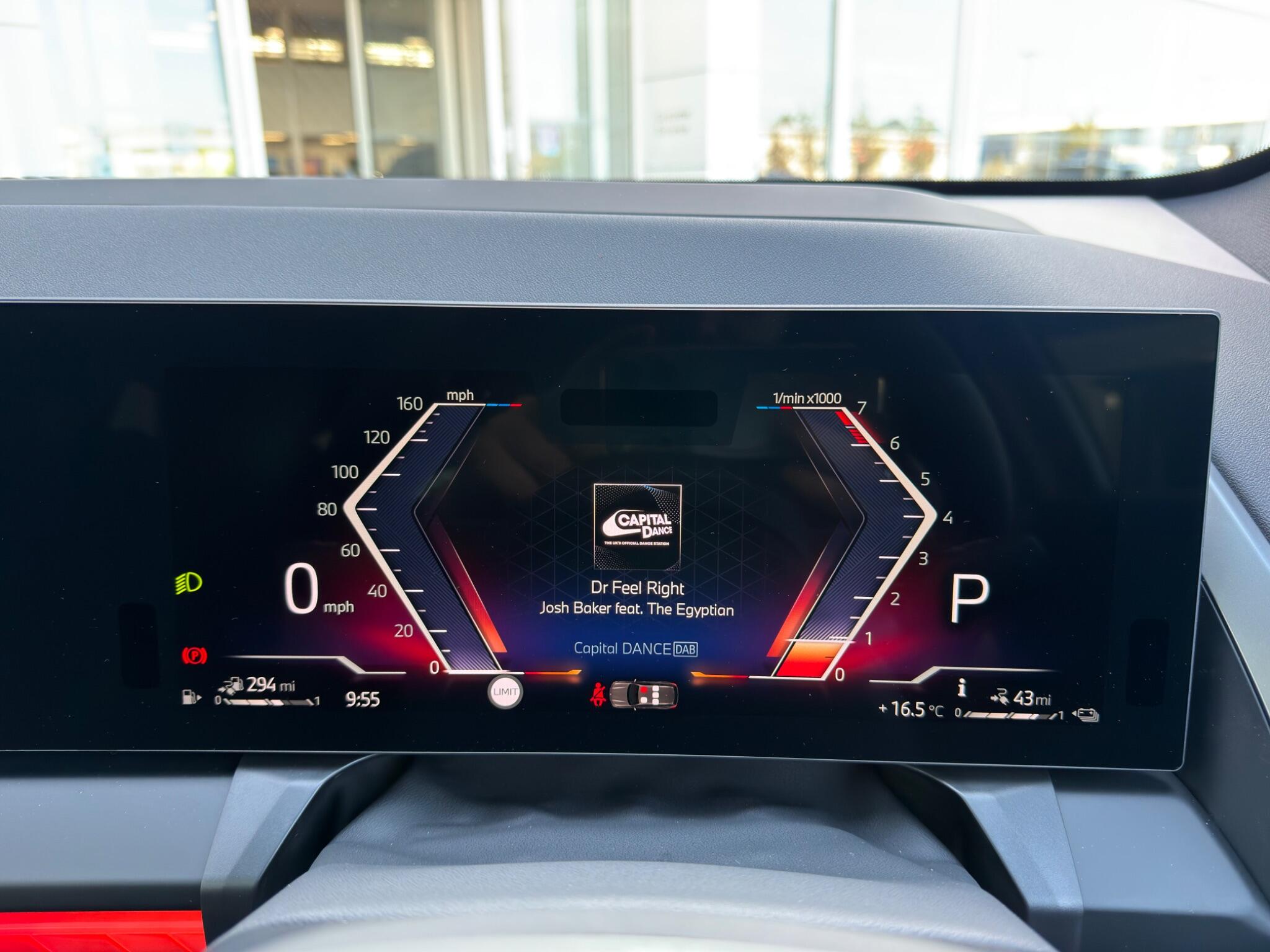 BMW X3 view 37