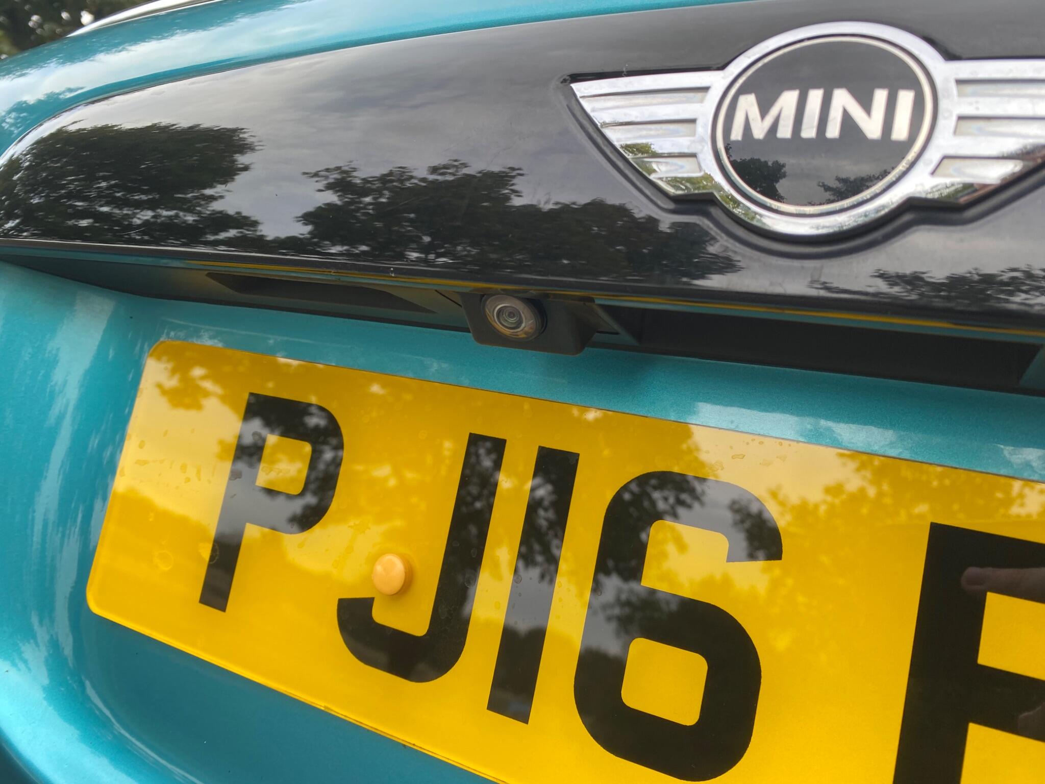 MINI Convertible 1.5 Cooper Euro 6 (s/s) 2dr