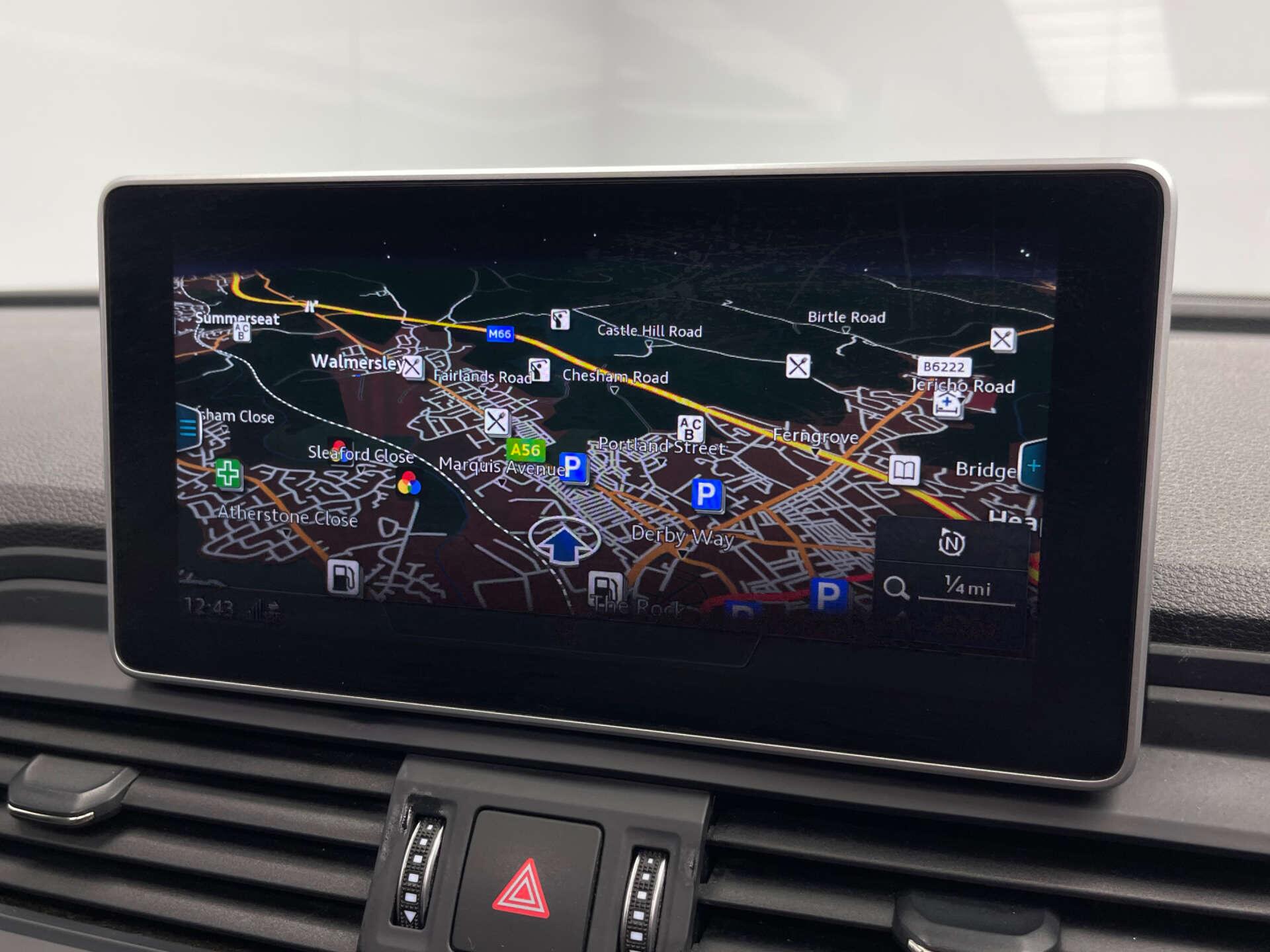 Audi SQ5 view 22