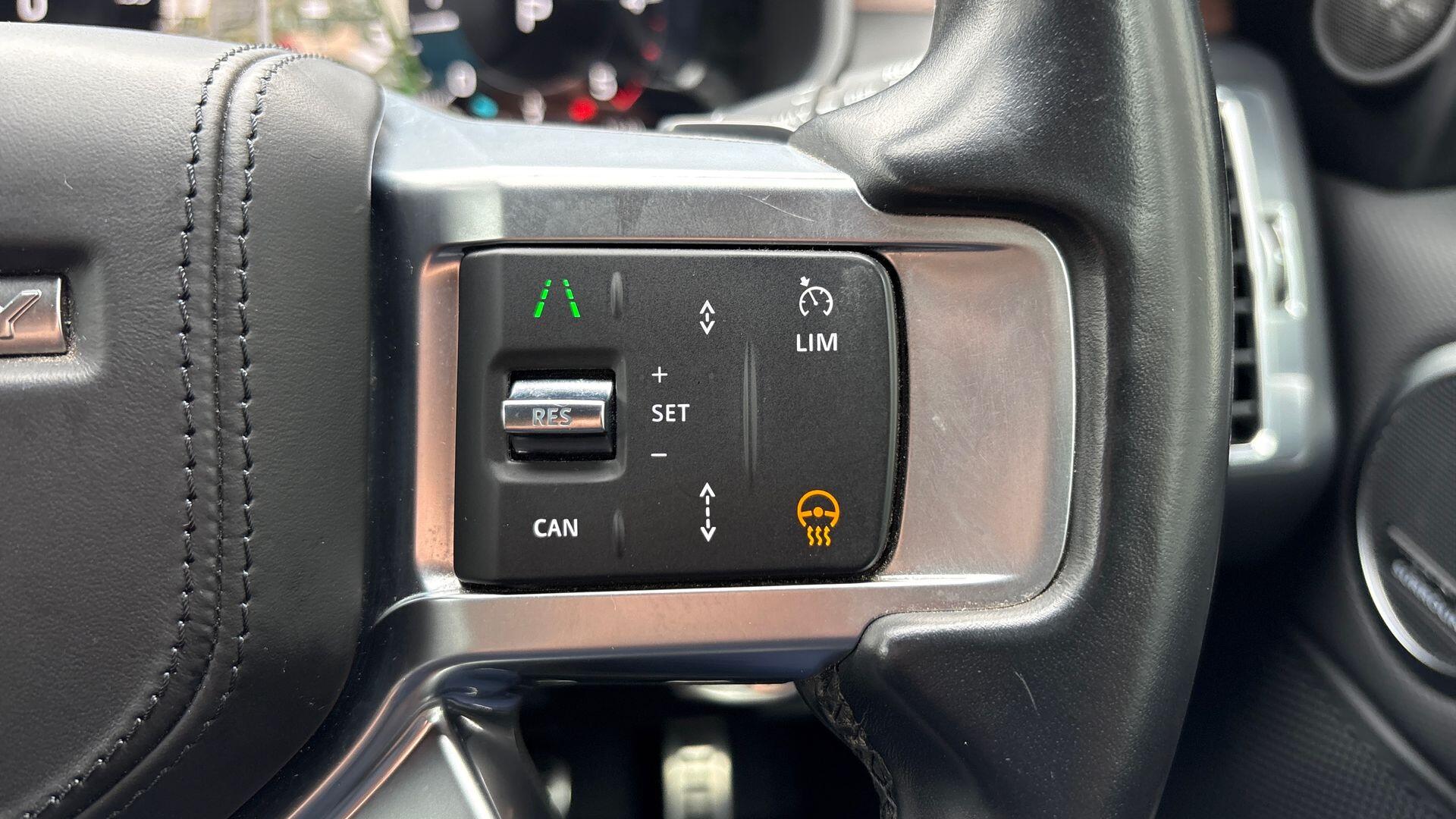Land Rover Discovery view 39