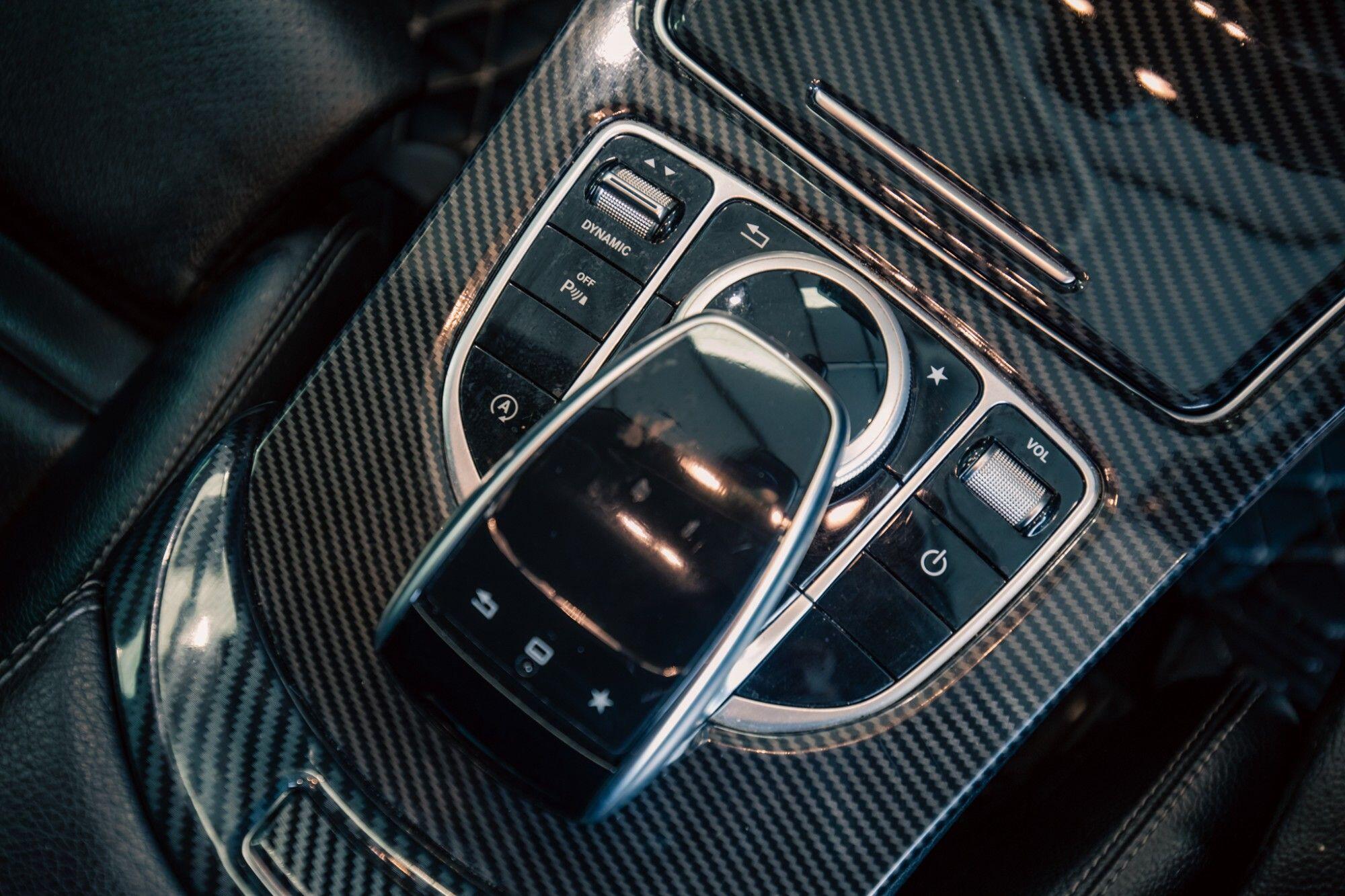 Mercedes-Benz C-Class view 15