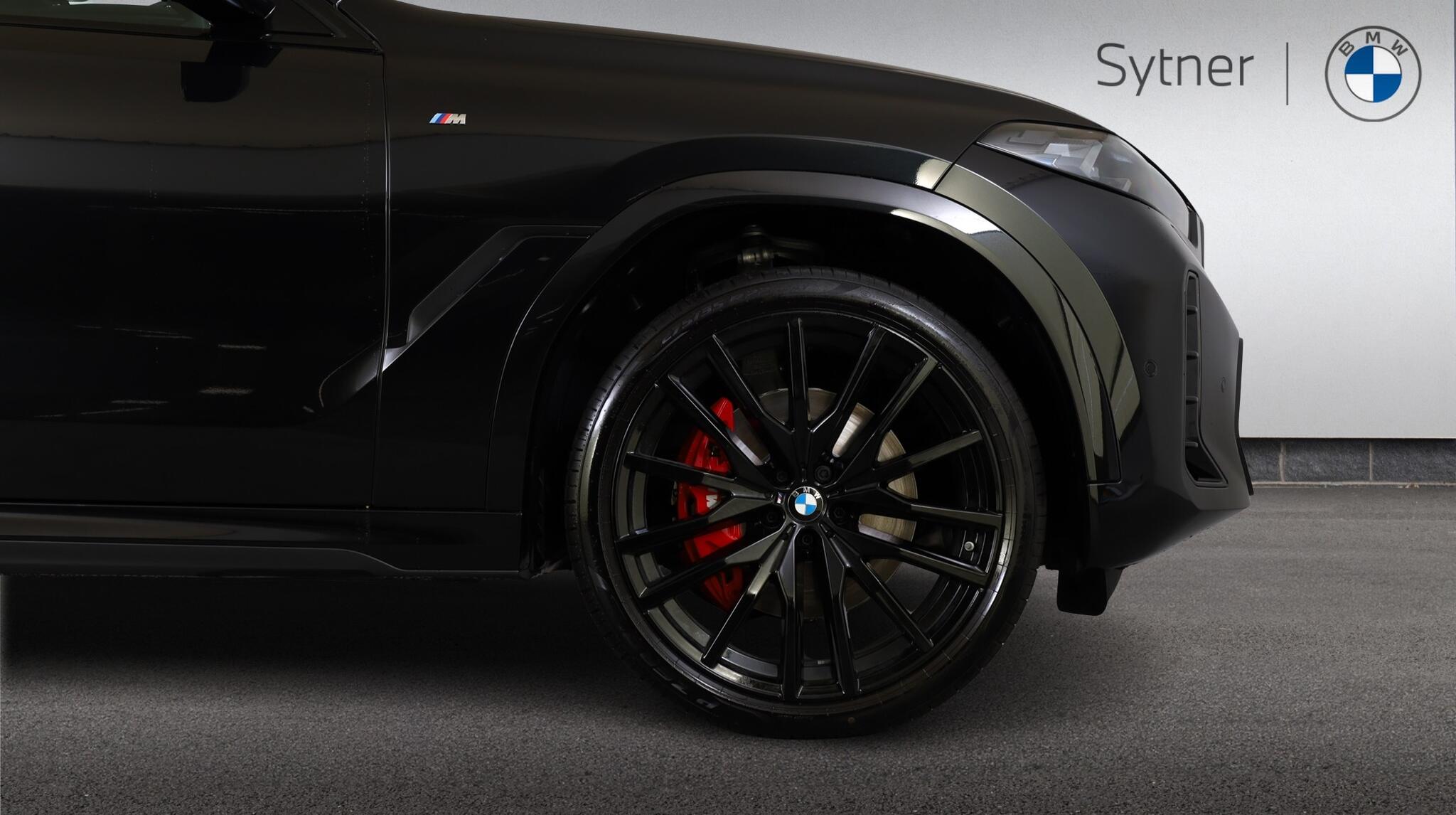 BMW X6 view 14