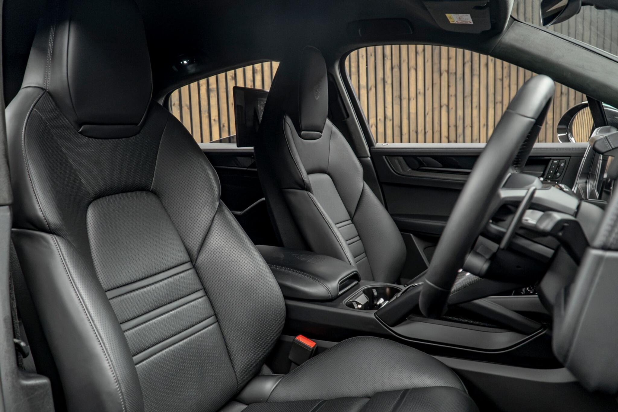 Porsche Cayenne view 2