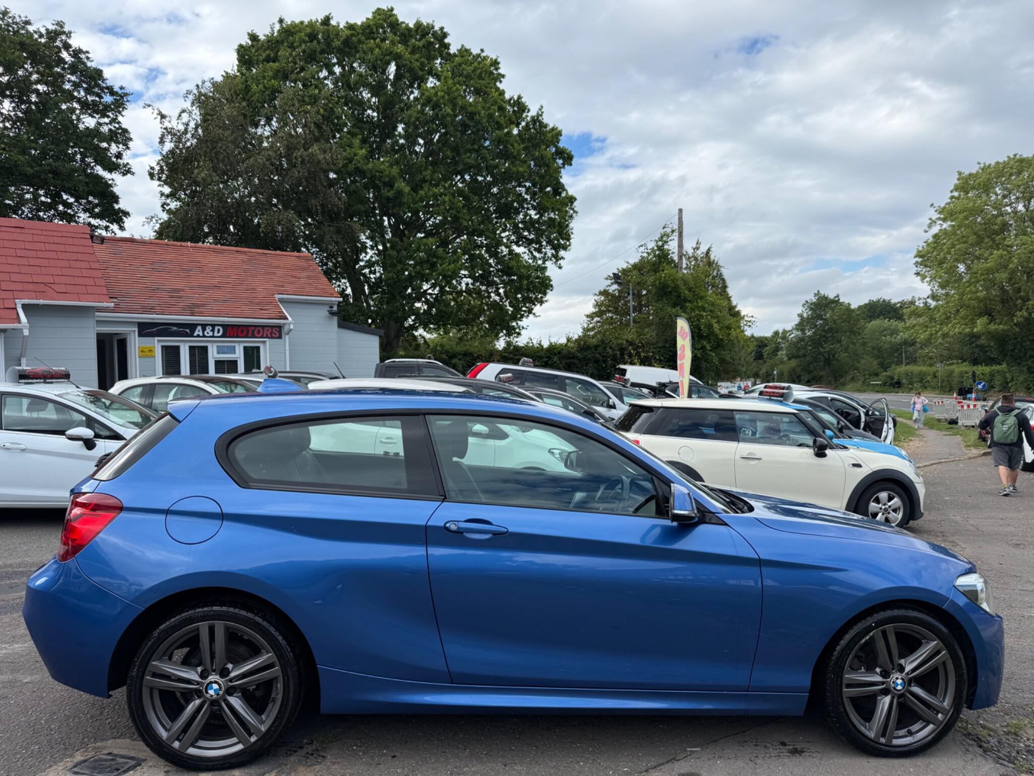 BMW 1 Series view 10