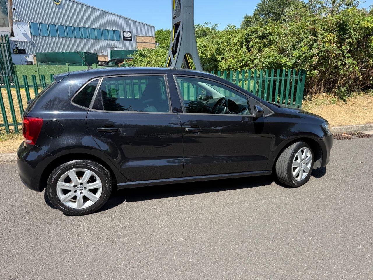 Volkswagen Polo view 13